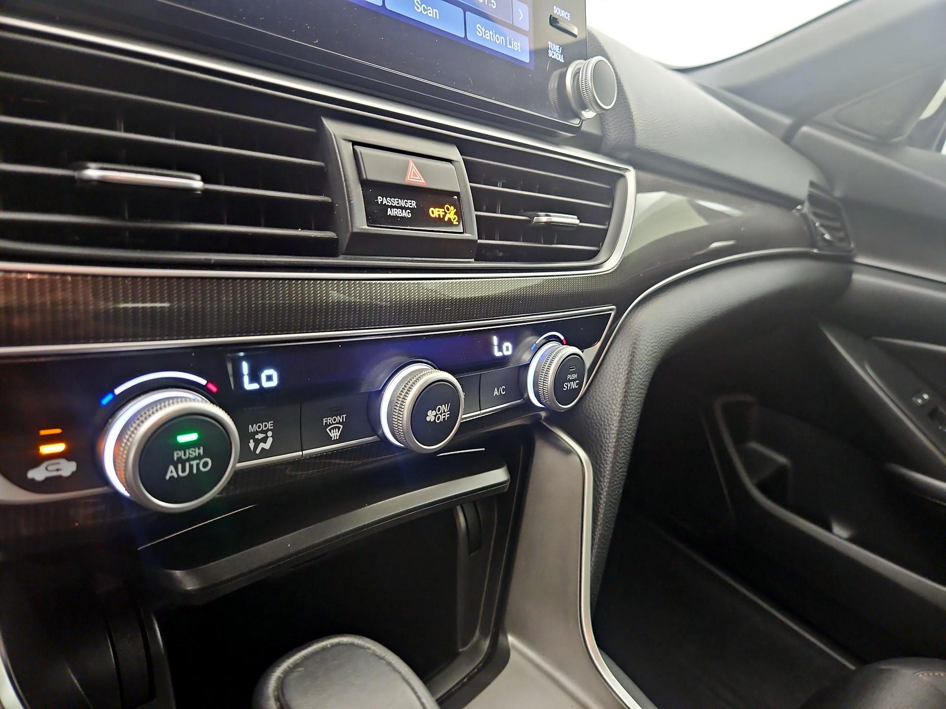 Thumbnail: 2019 Honda Accord - 14