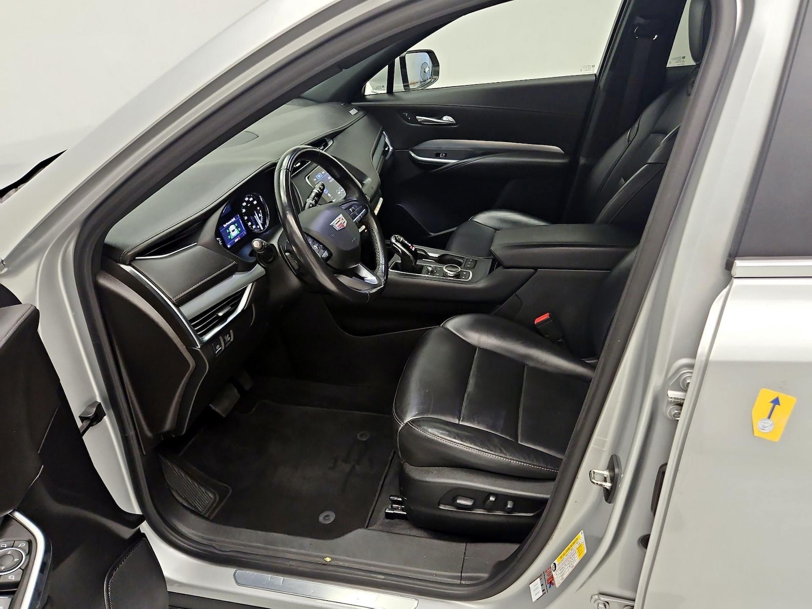 Power Seat(s) & Leather Seats