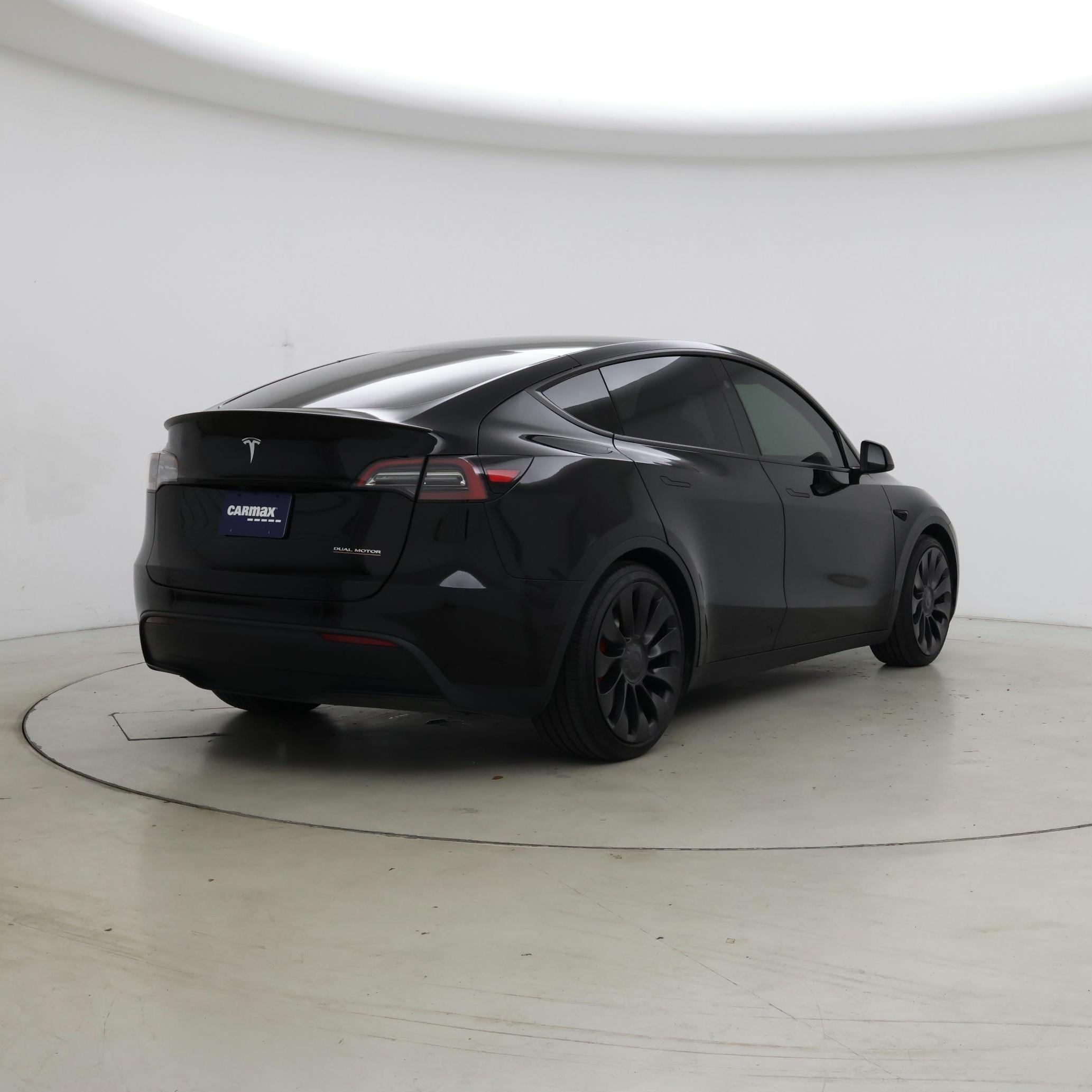 Thumbnail: 2025 Tesla Model Y - 8