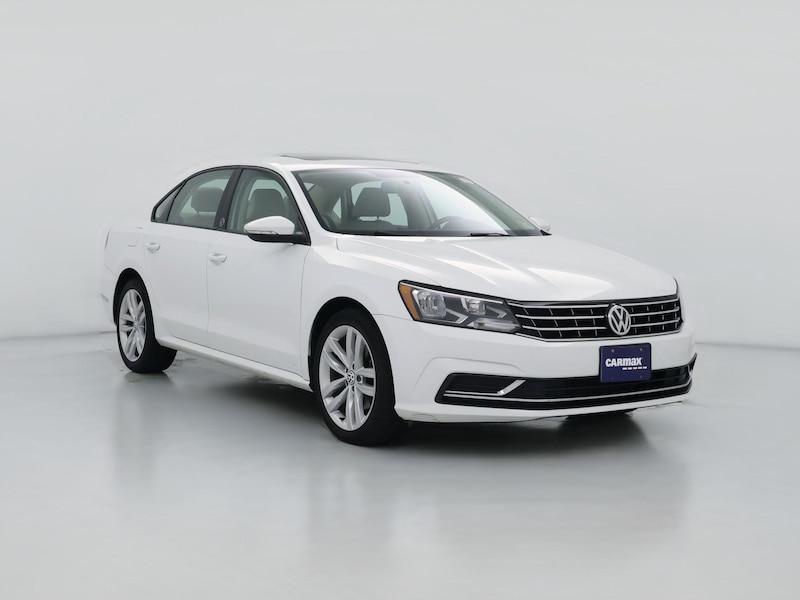 2019 Volkswagen Passat Wolfsburg Edition -
                  Newark, DE