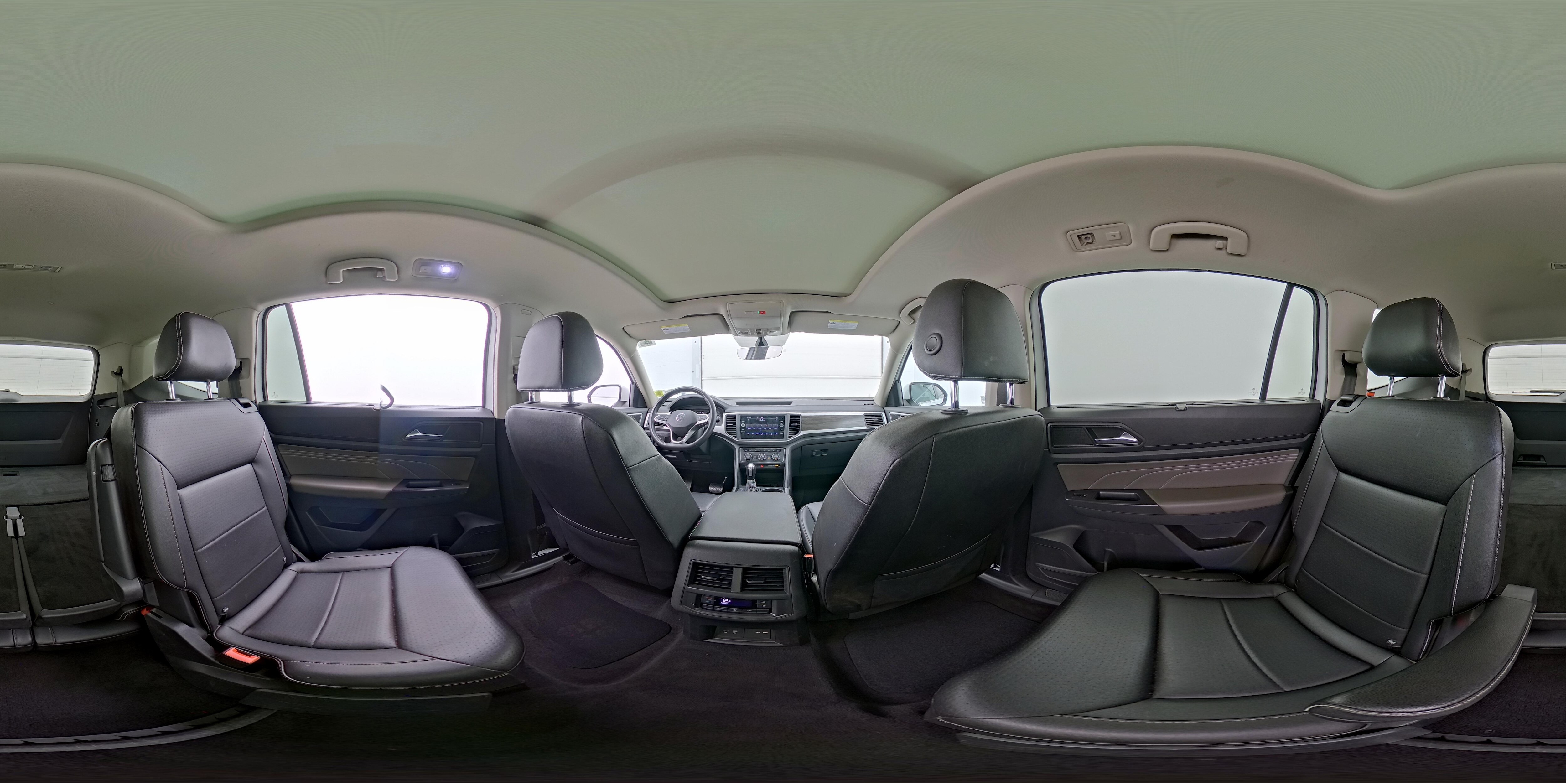 2021 Volkswagen Atlas SE w/Tech - Photo 28