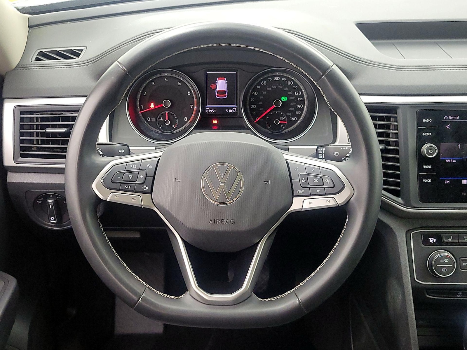 2021 Volkswagen Atlas SE w/Tech - Photo 11