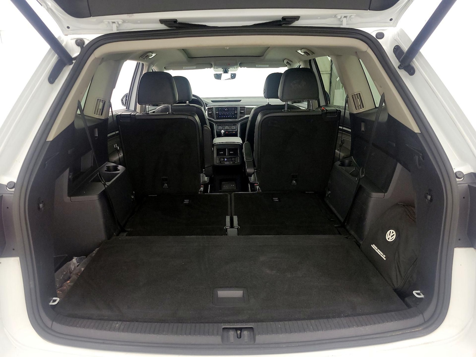 2021 Volkswagen Atlas SE w/Tech - Photo 24