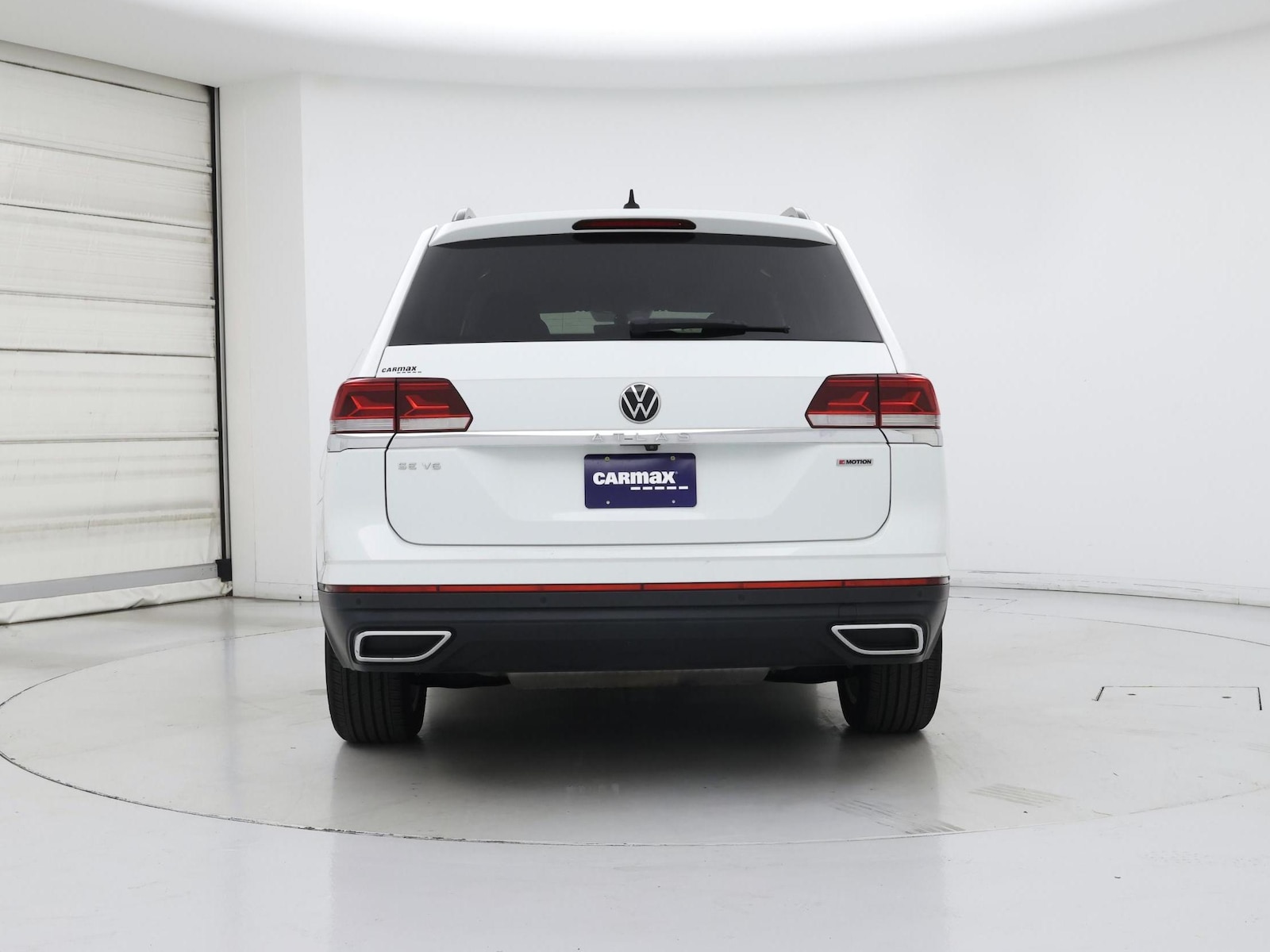 2021 Volkswagen Atlas SE w/Tech - Photo 7