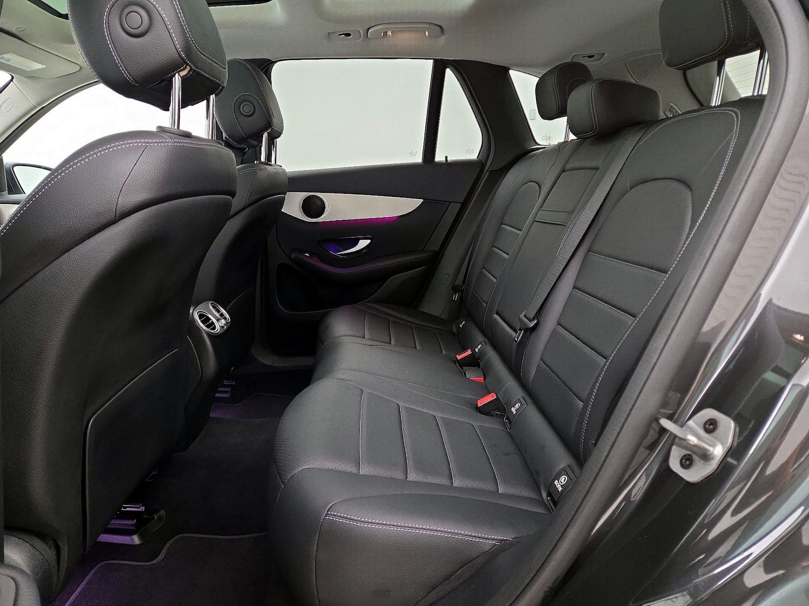 2022 Mercedes-Benz GLC GLC300 - Photo 20