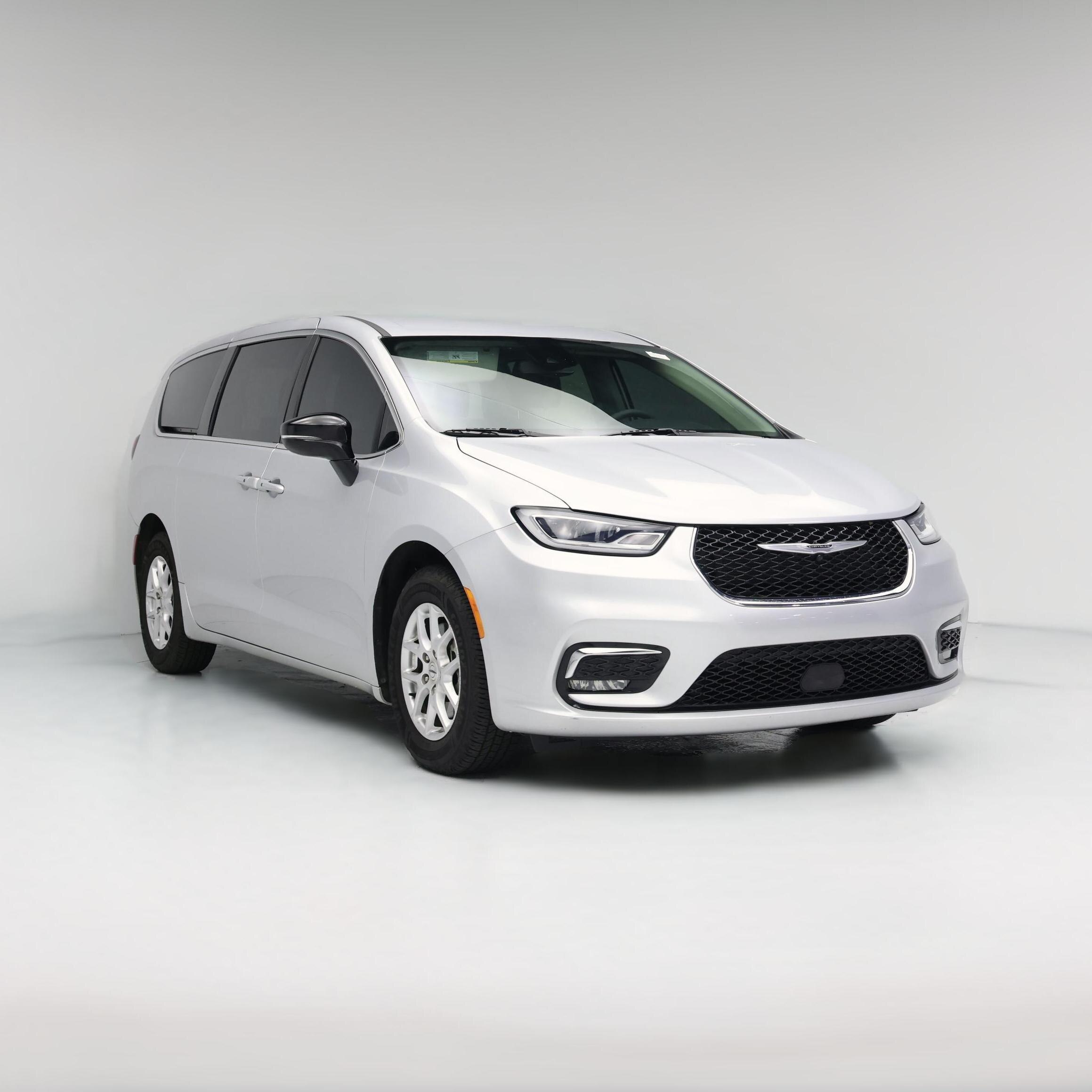 Thumbnail: 2024 Chrysler Pacifica - 1
