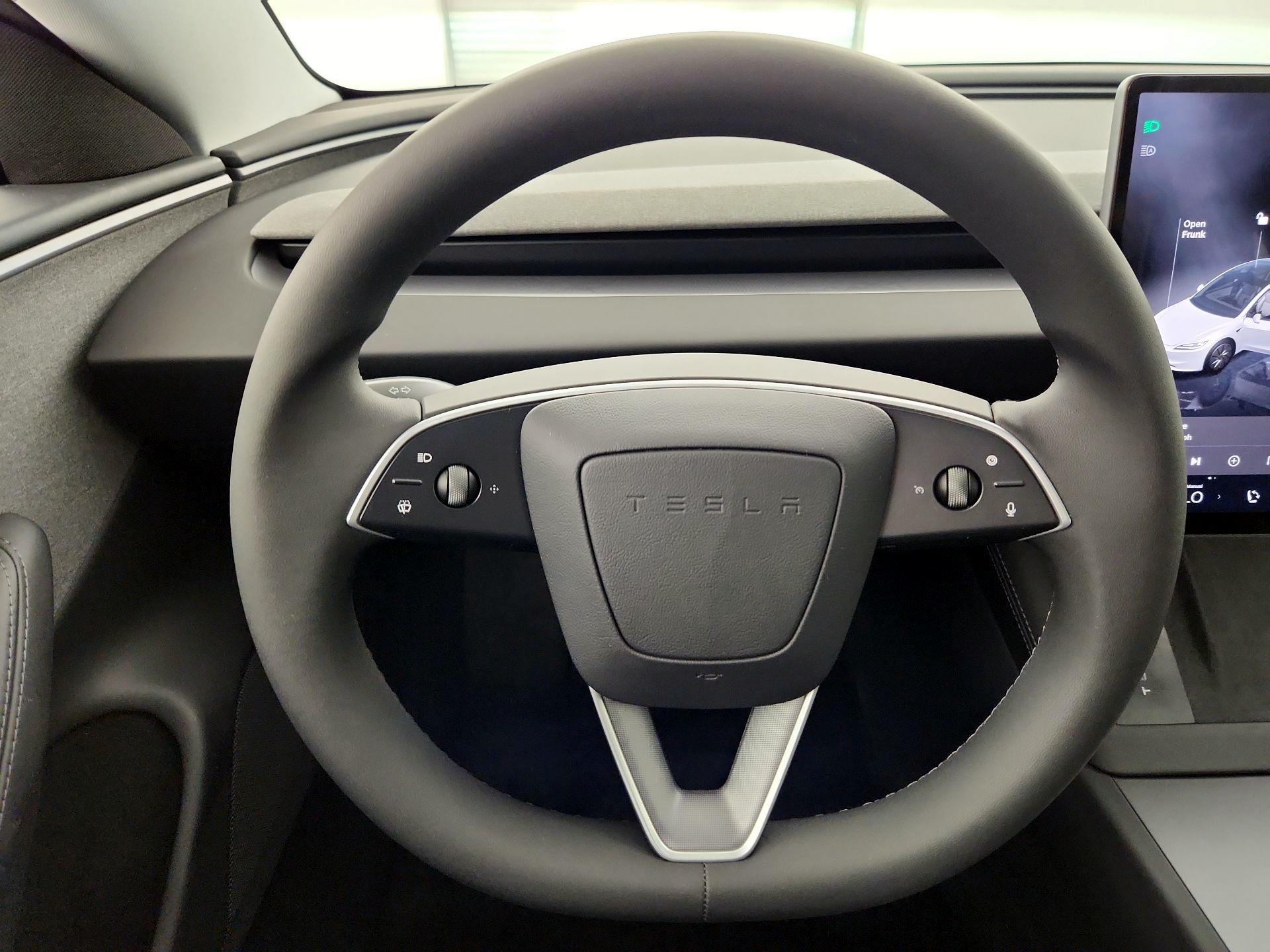 Thumbnail: 2026 Tesla Model 3 - 10