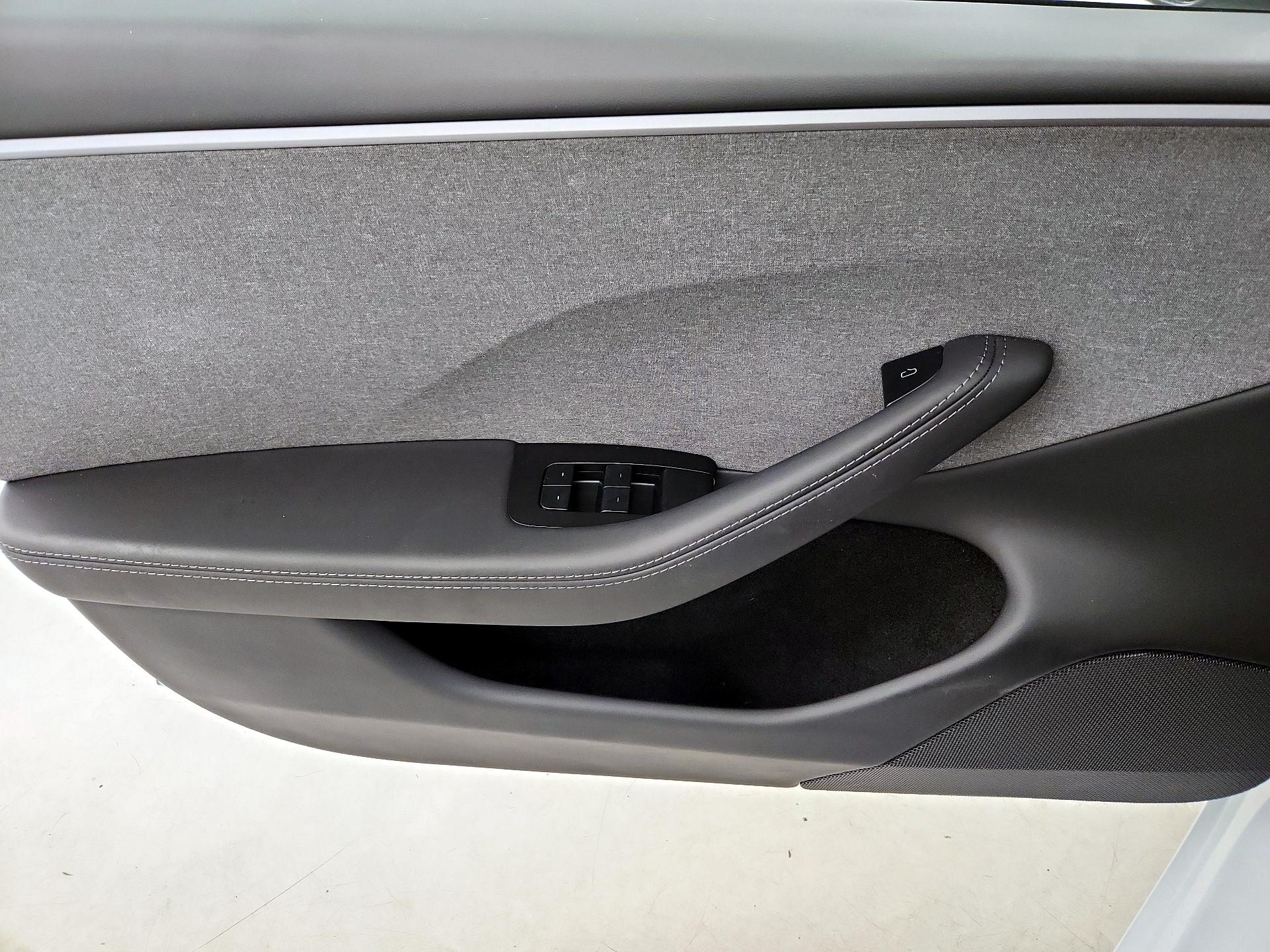 Thumbnail: 2026 Tesla Model 3 - 12