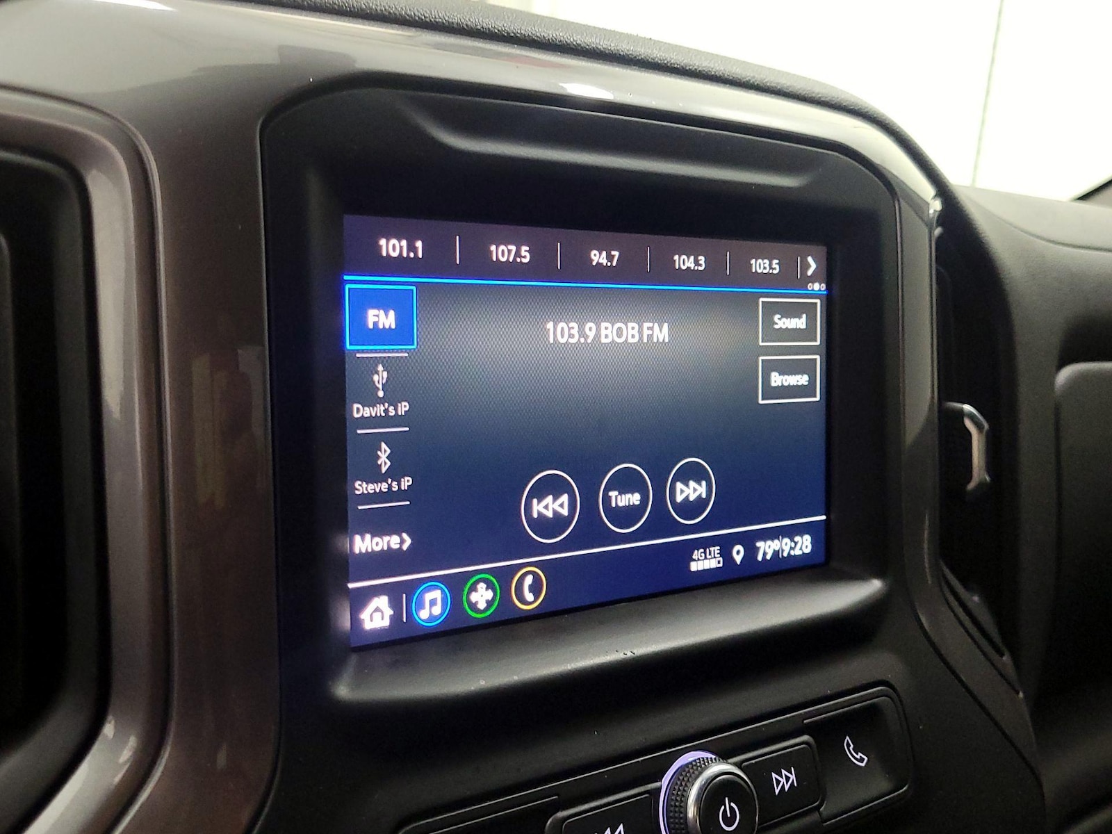 2021 Chevrolet Silverado 1500 Custom - Photo 16