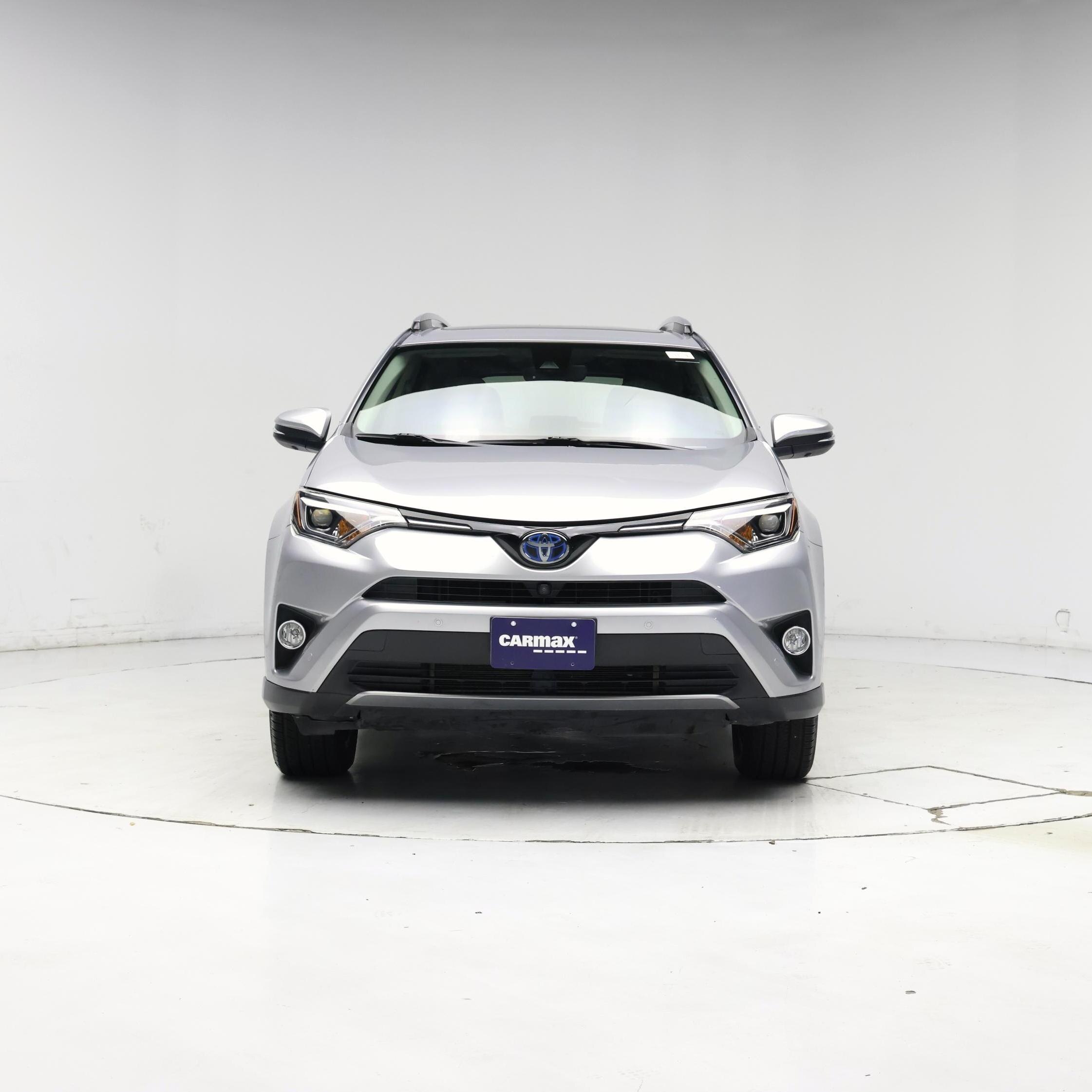 Thumbnail: 2017 Toyota RAV4 - 5
