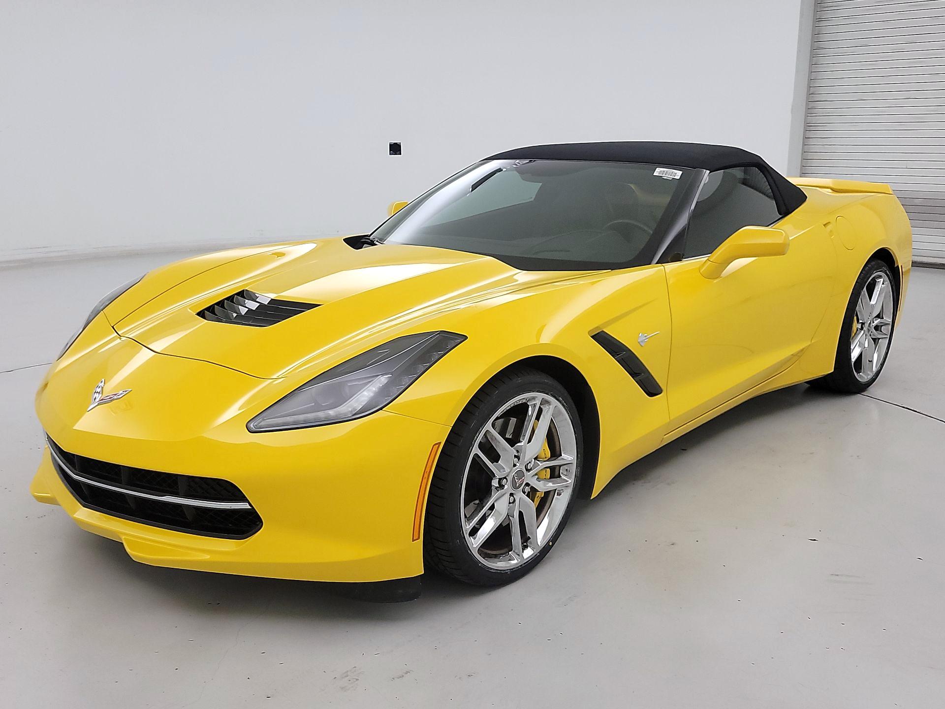 Thumbnail: 2015 Chevrolet Corvette - 3