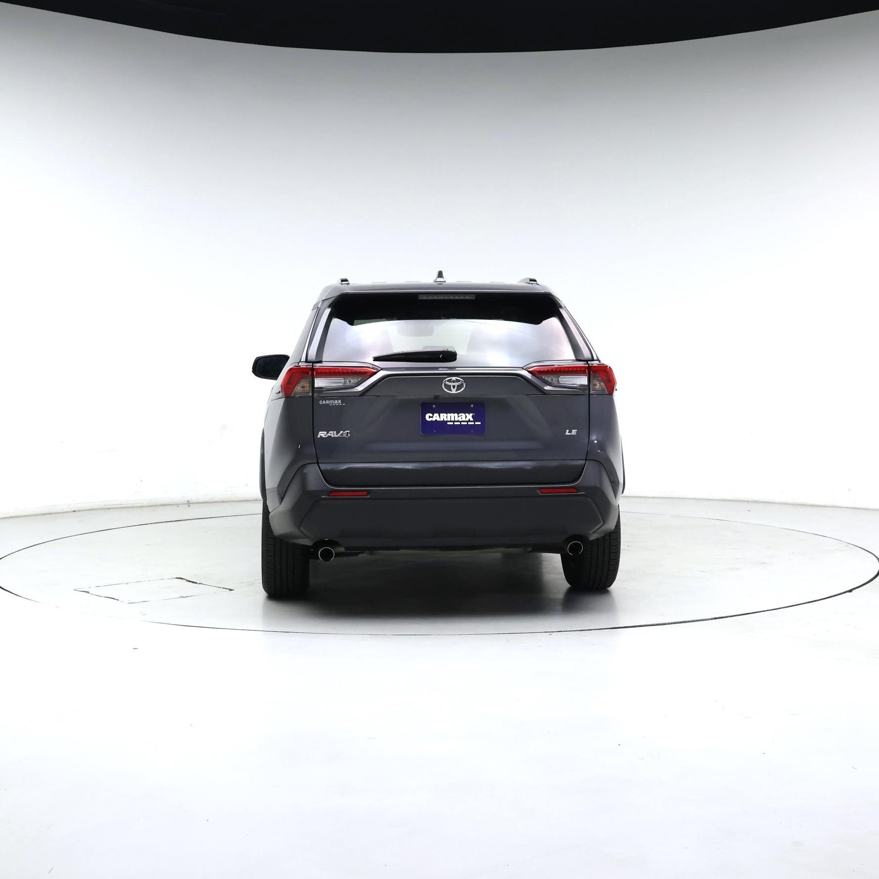 Thumbnail: 2019 Toyota RAV4 - 6