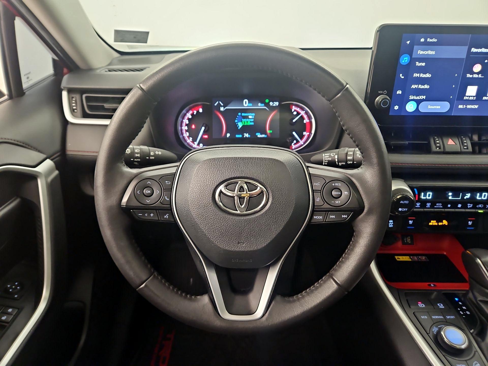 Thumbnail: 2023 Toyota RAV4 - 10