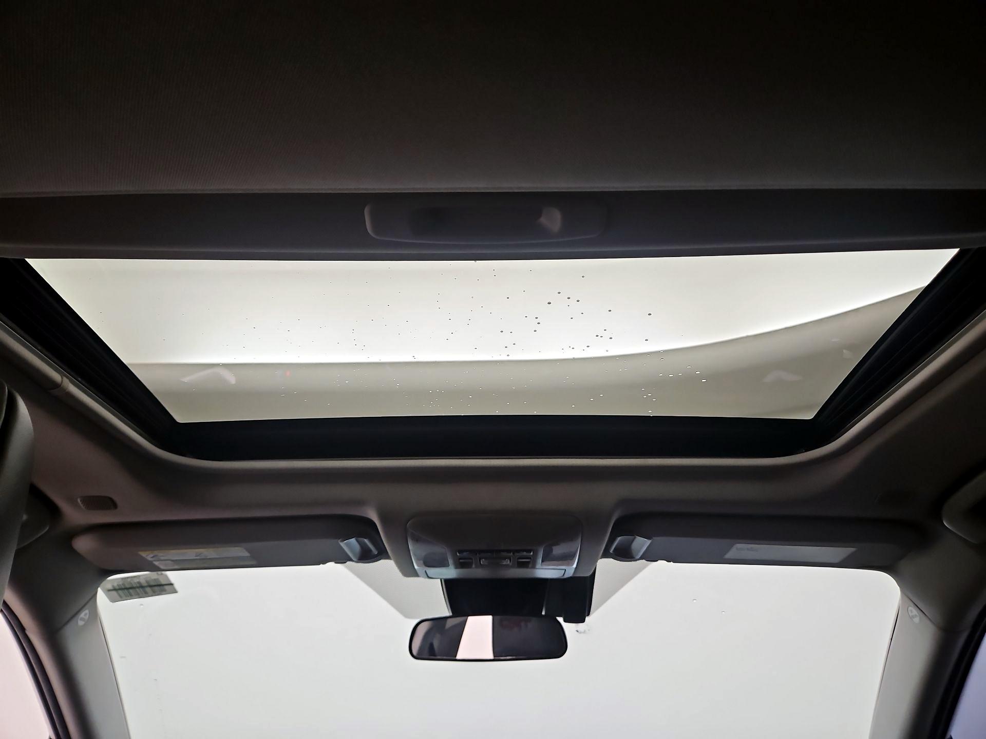 Thumbnail: 2023 Toyota RAV4 - 20