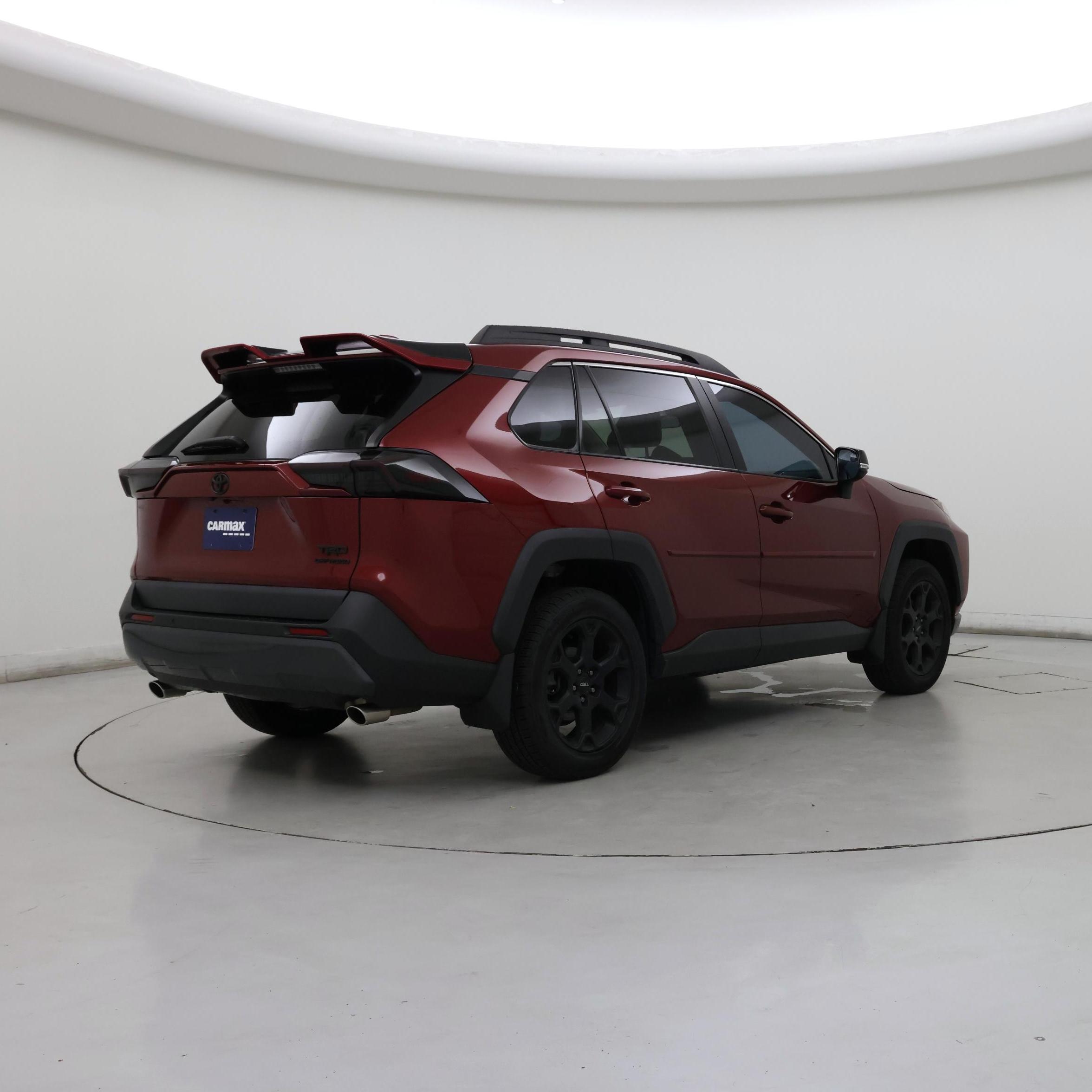 Thumbnail: 2023 Toyota RAV4 - 8