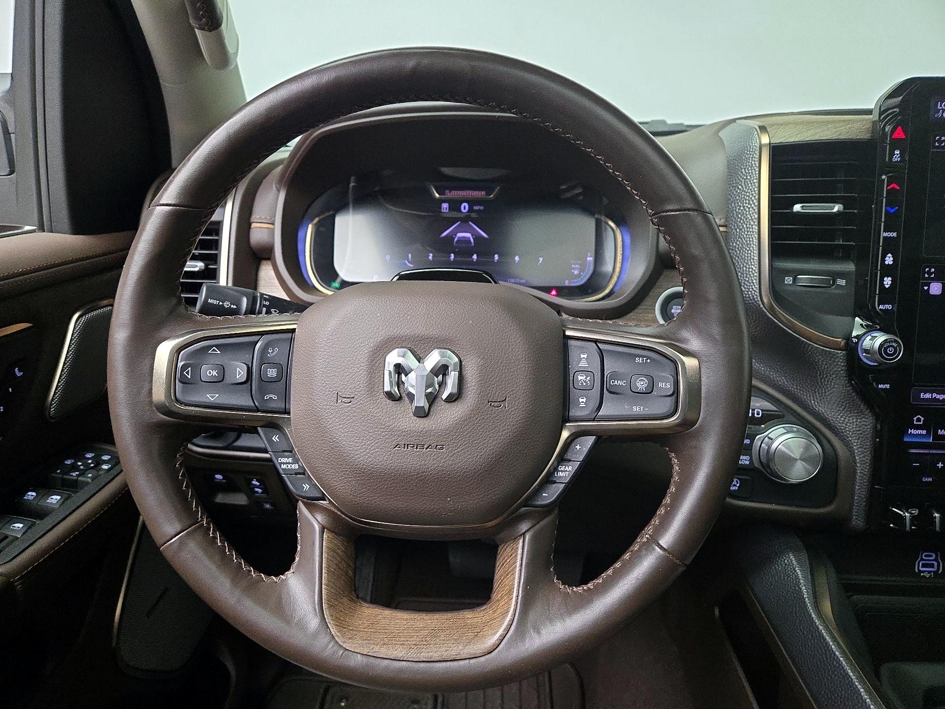 Thumbnail: 2025 RAM 1500 - 10