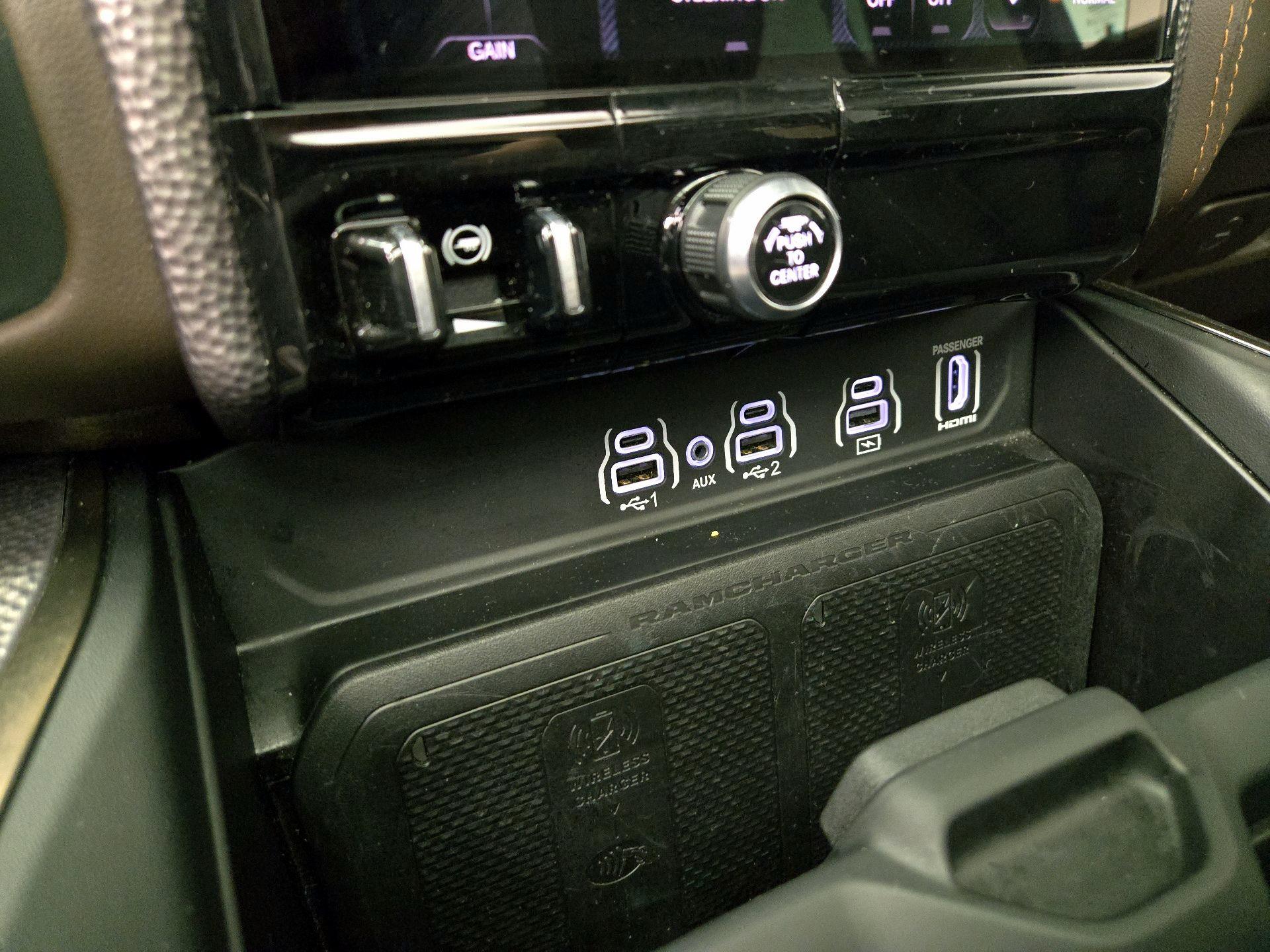 Thumbnail: 2025 RAM 1500 - 19