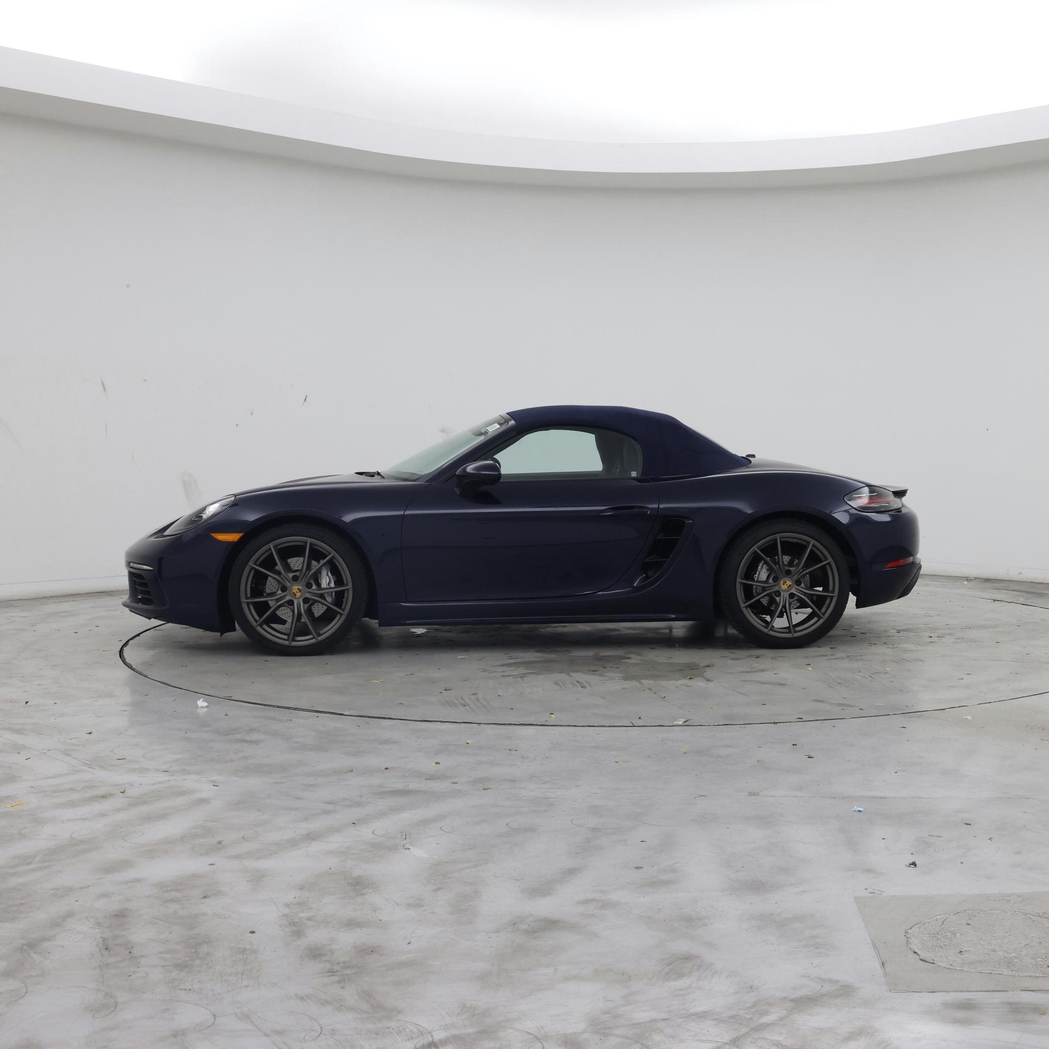 Thumbnail: 2018 Porsche 718 Boxster - 3