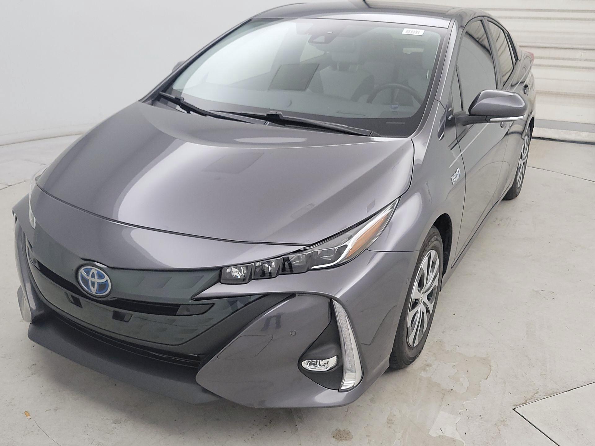 Thumbnail: 2021 Toyota Prius Prime - 3