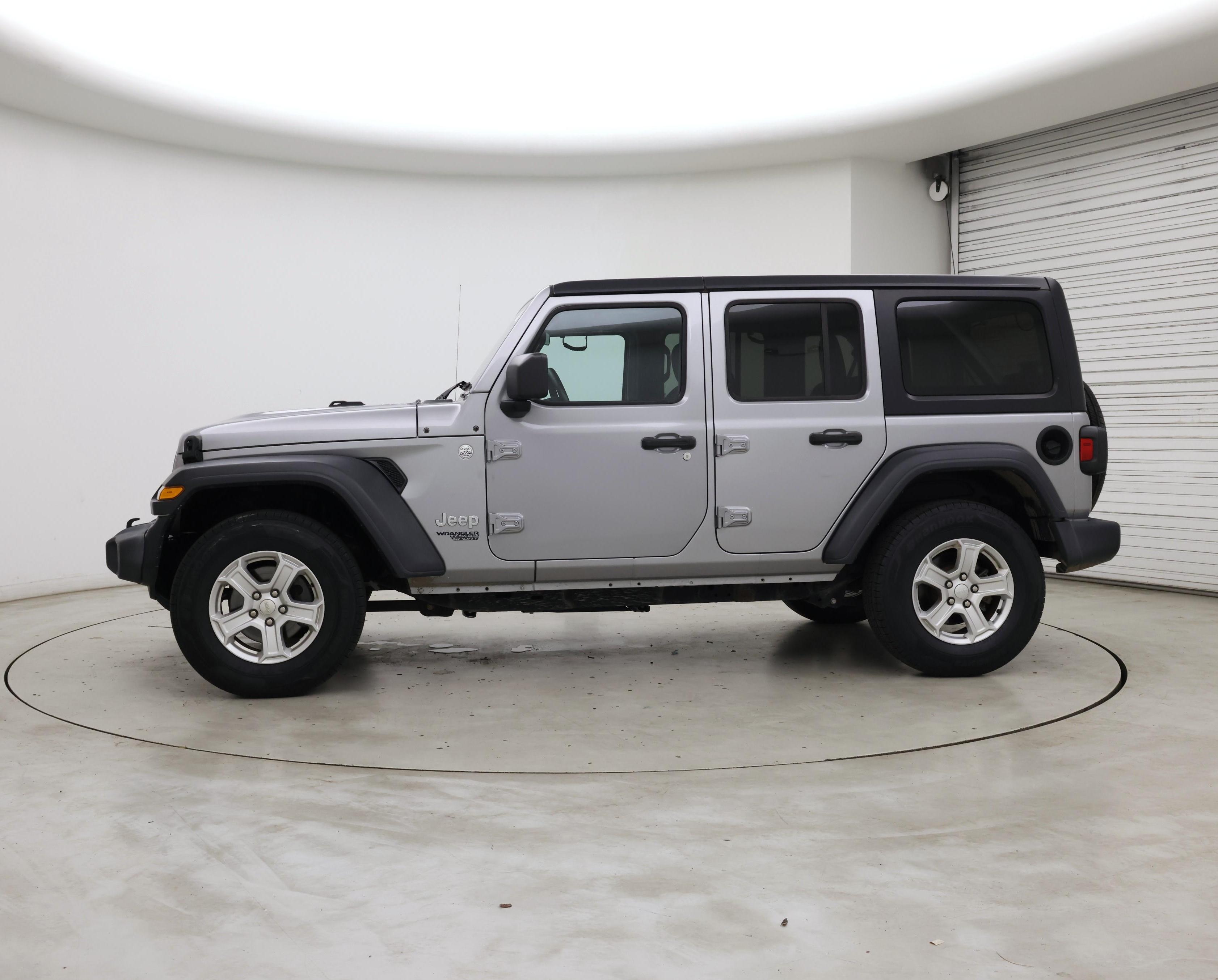Thumbnail: 2018 Jeep Wrangler - 3