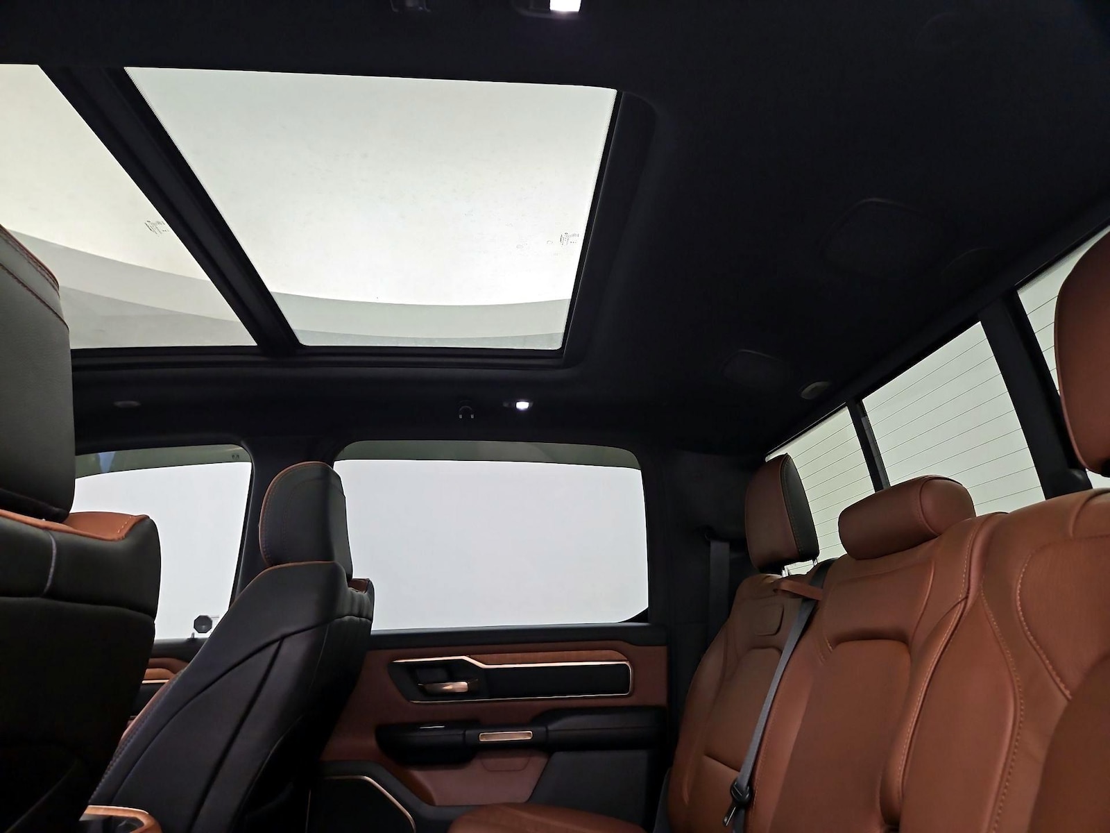 2023 RAM Ram 1500 Pickup Longhorn - Photo 25