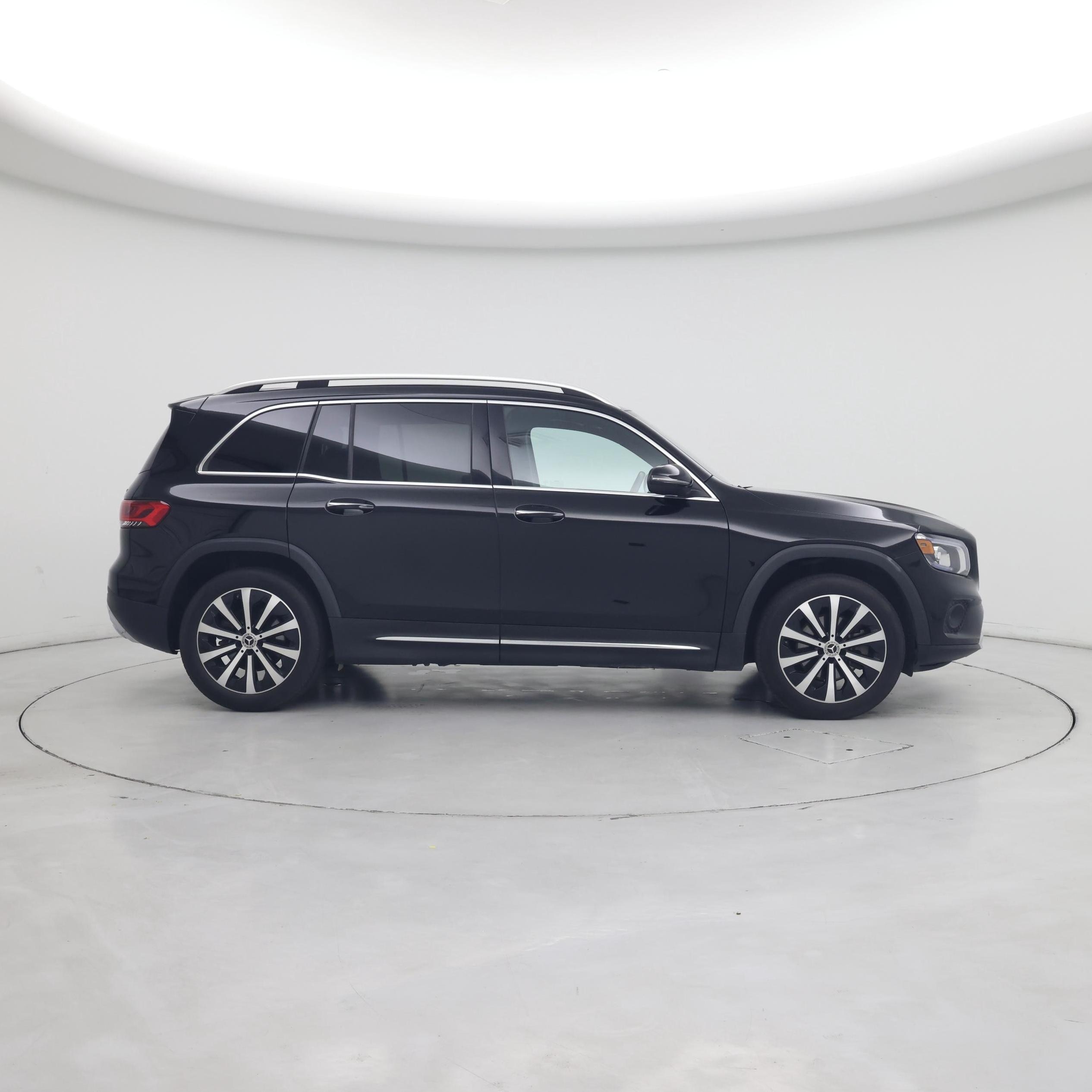 Thumbnail: 2022 Mercedes-Benz GLB - 7