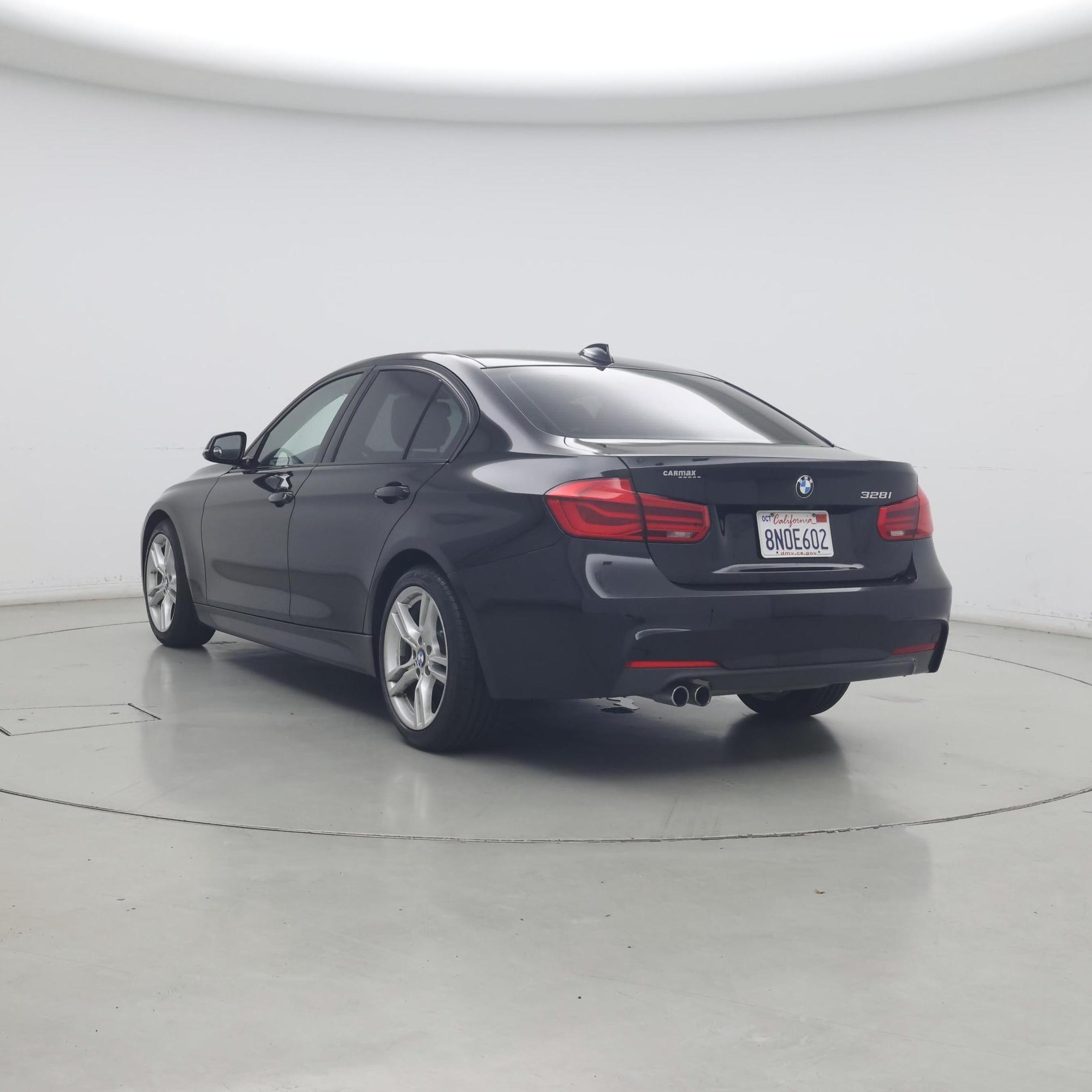Thumbnail: 2016 BMW 3 Series - 2