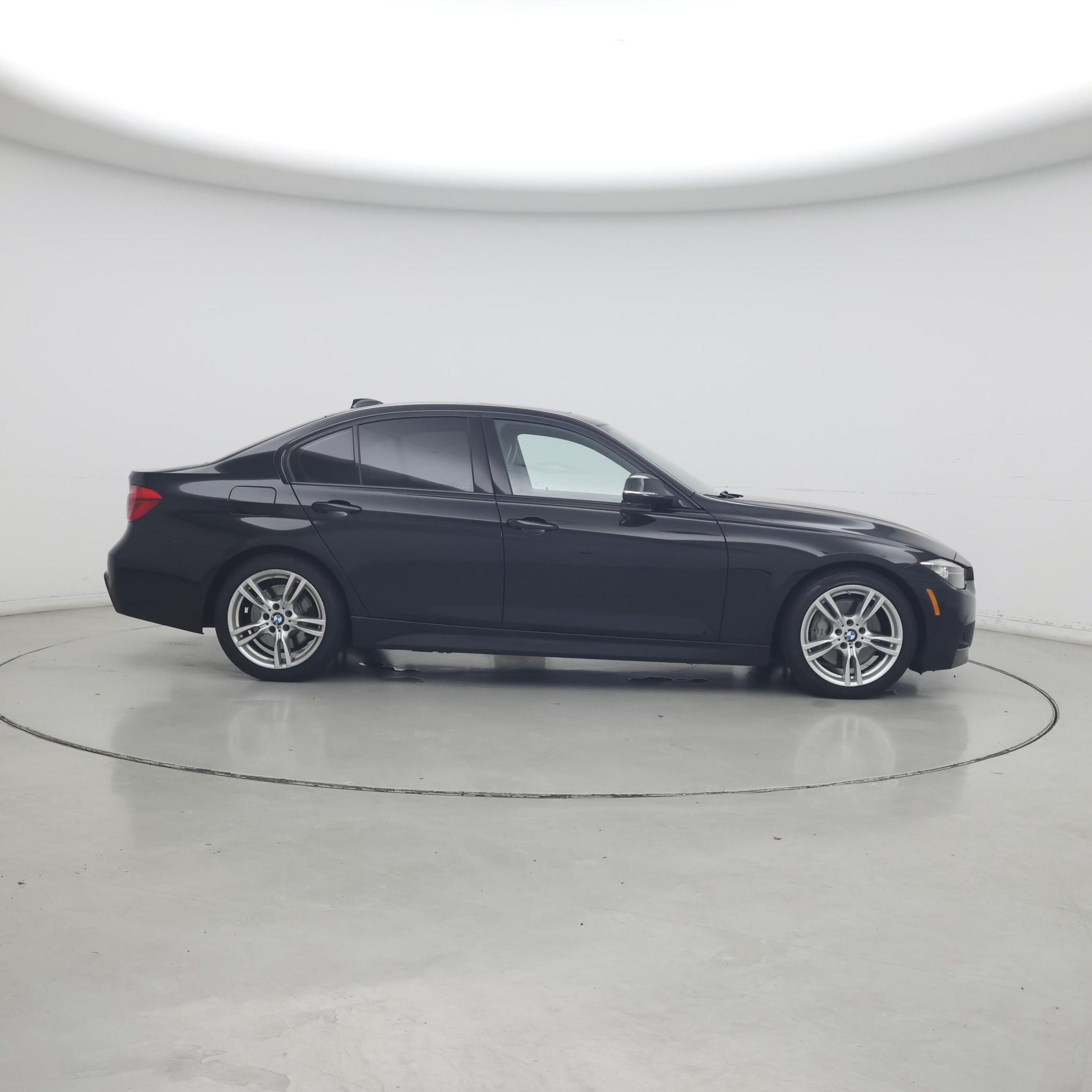 Thumbnail: 2016 BMW 3 Series - 7