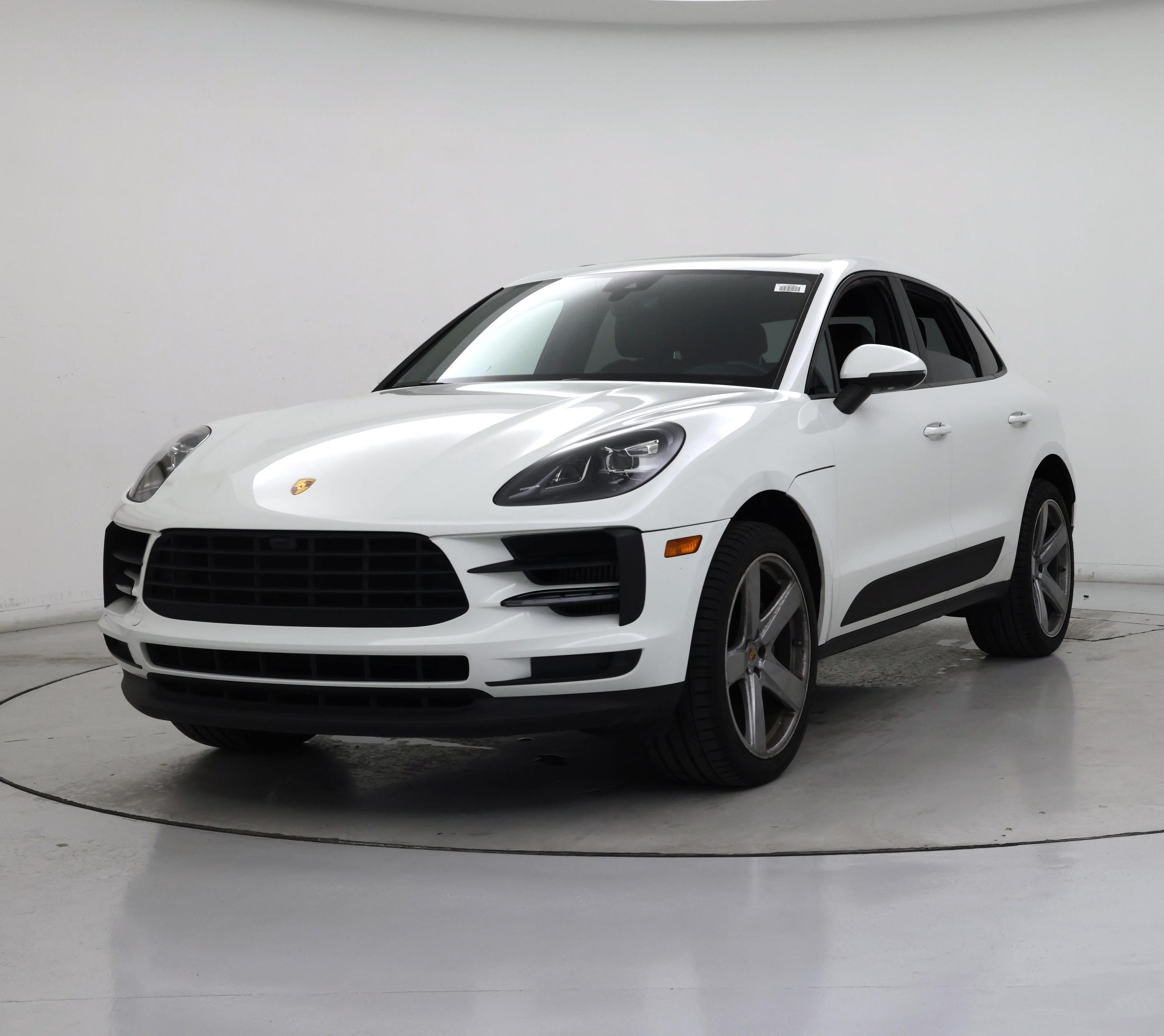 Thumbnail: 2021 Porsche Macan - 4