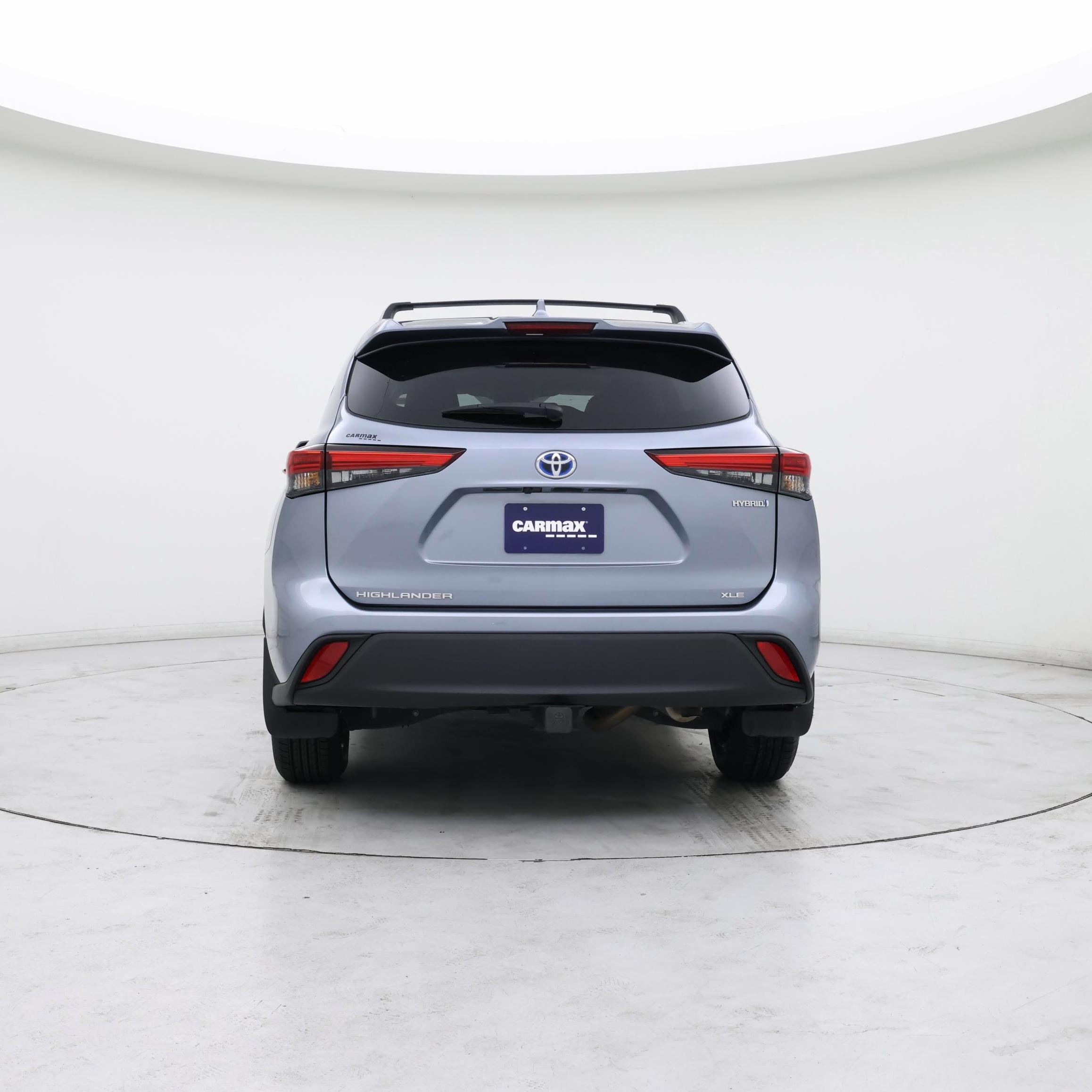 Thumbnail: 2023 Toyota Highlander - 6