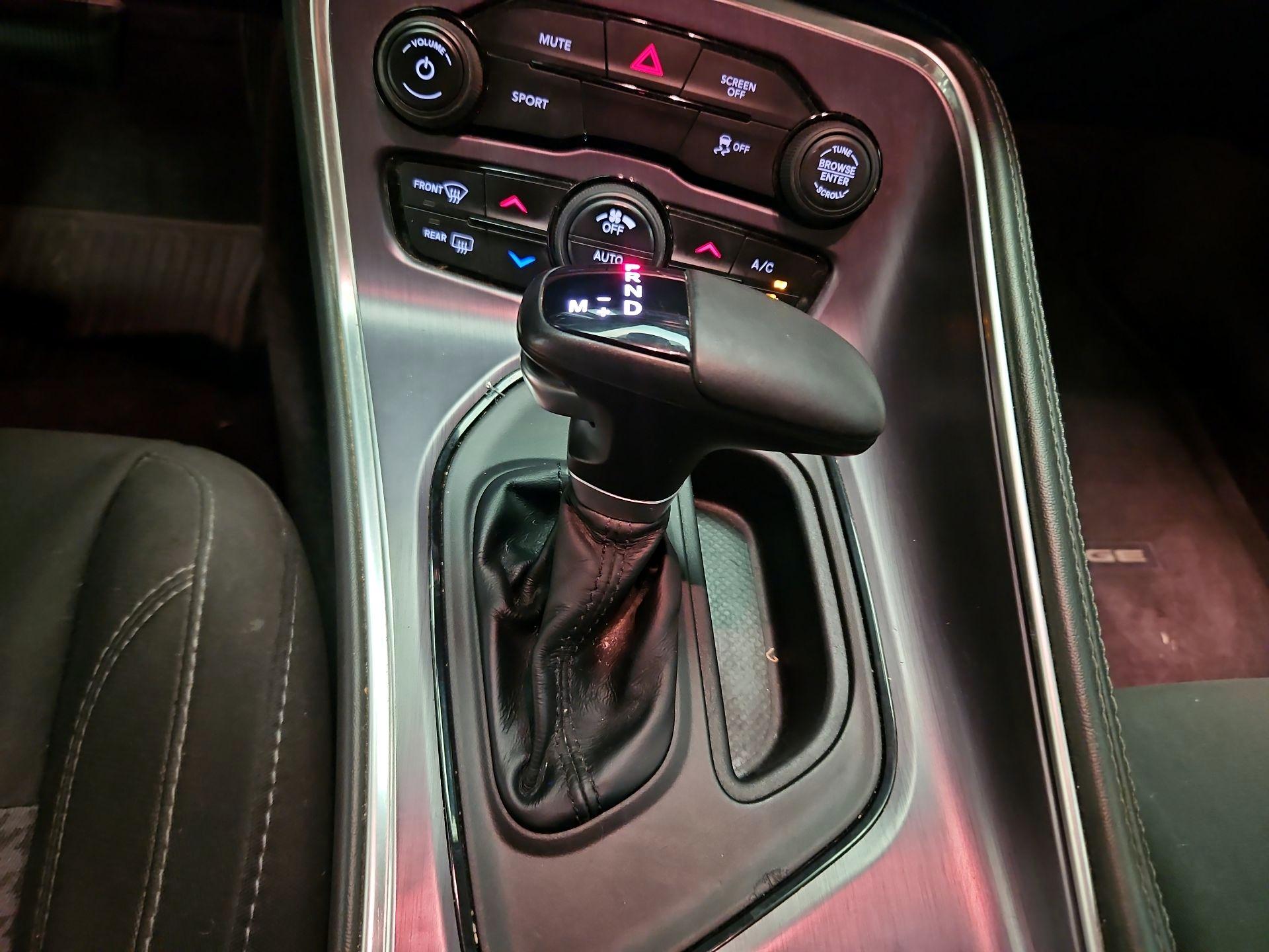 Thumbnail: 2017 Dodge Challenger - 18