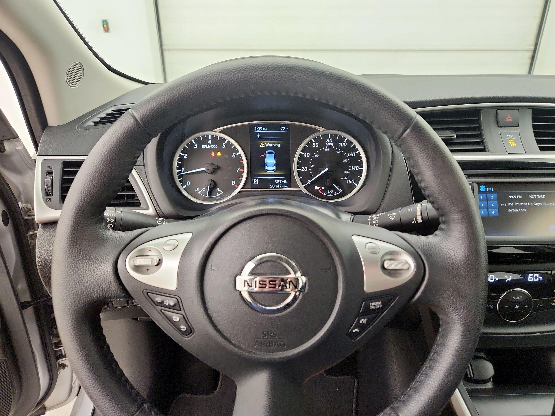 Thumbnail: 2018 Nissan Sentra - 10