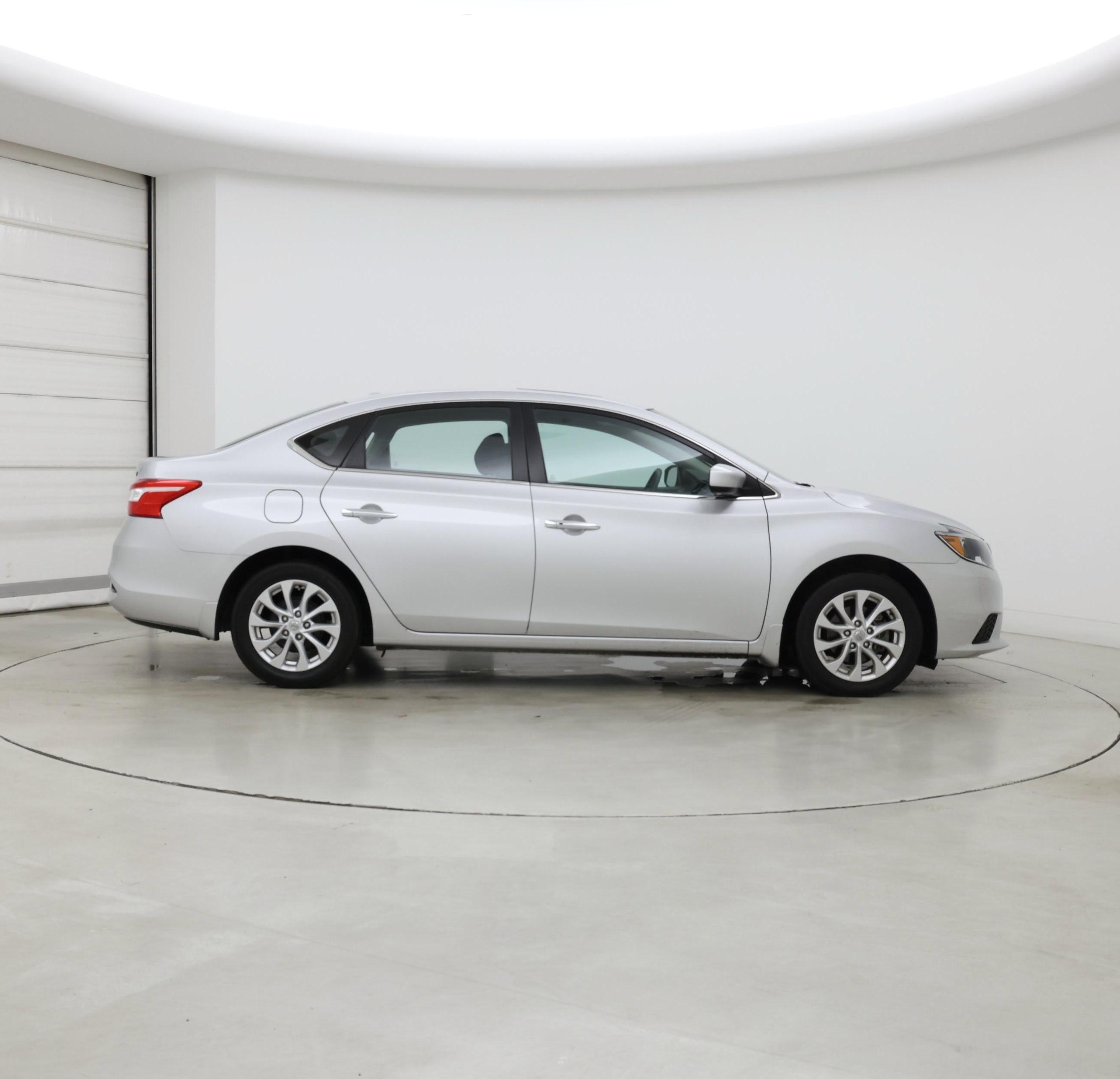 Thumbnail: 2018 Nissan Sentra - 7