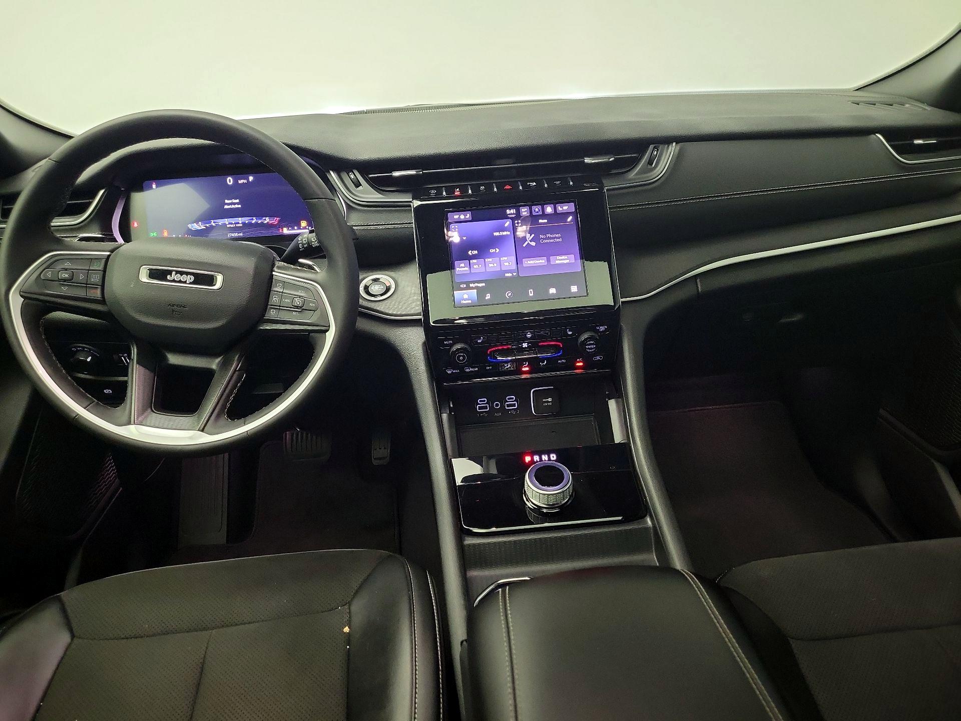 Thumbnail: 2023 Jeep Grand Cherokee - 9