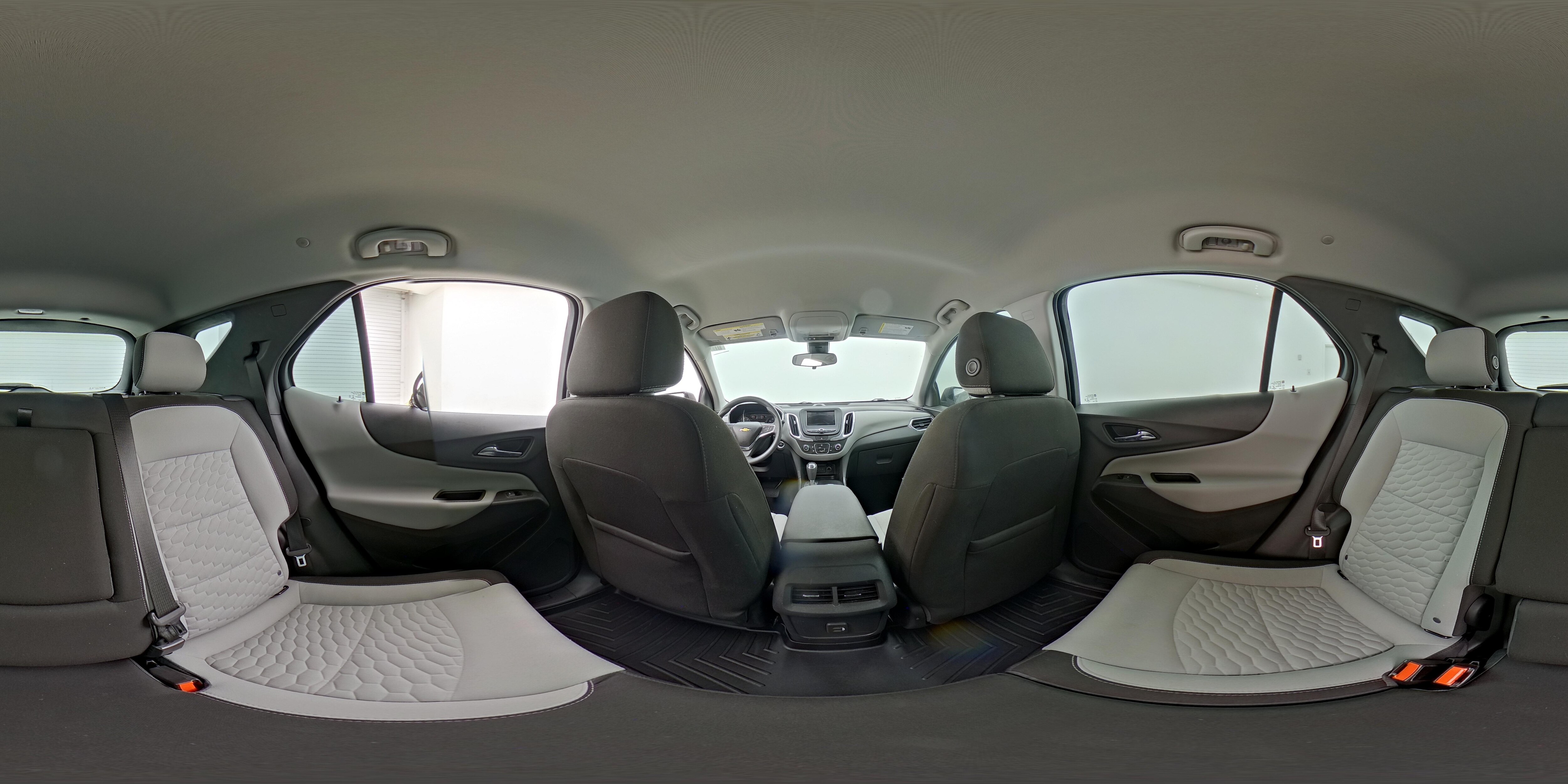 2020 Chevrolet Equinox LS - Photo 25