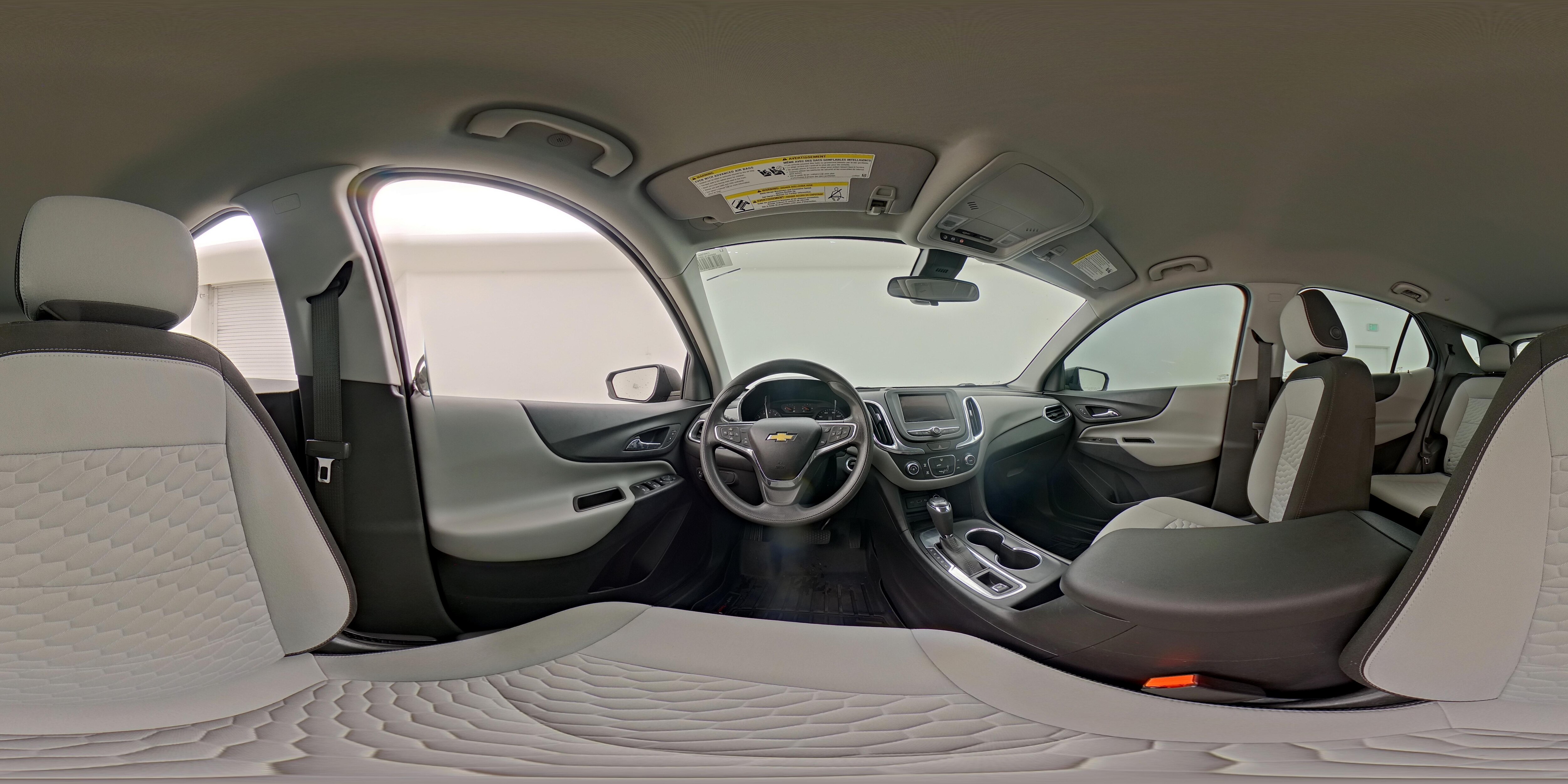 2020 Chevrolet Equinox LS - Photo 26