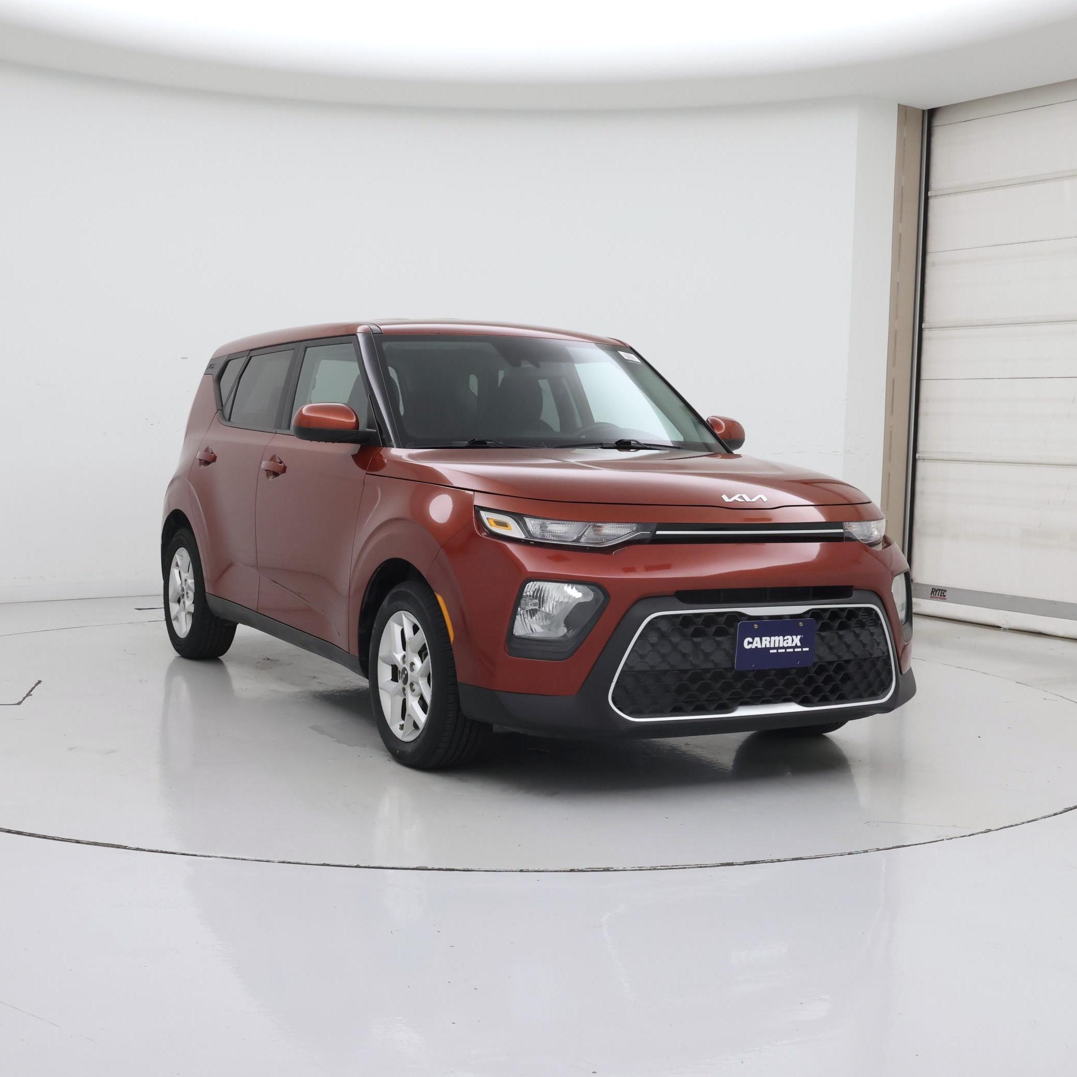 Red 2022 Kia Soul SUV / Crossover Front-Wheel Drive Automatic
