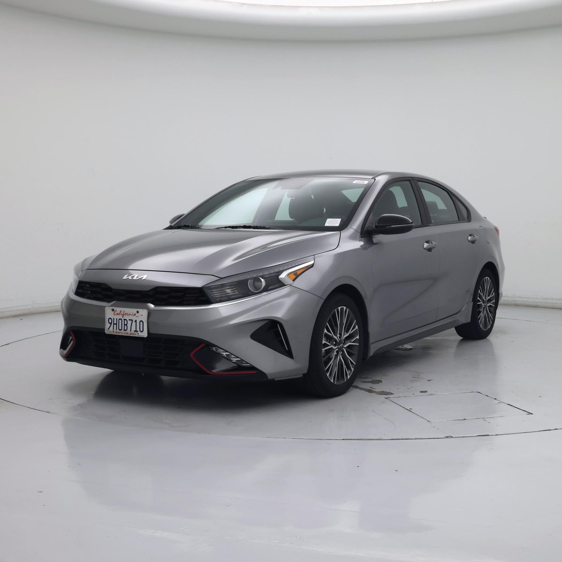 Thumbnail: 2023 Kia Forte - 4