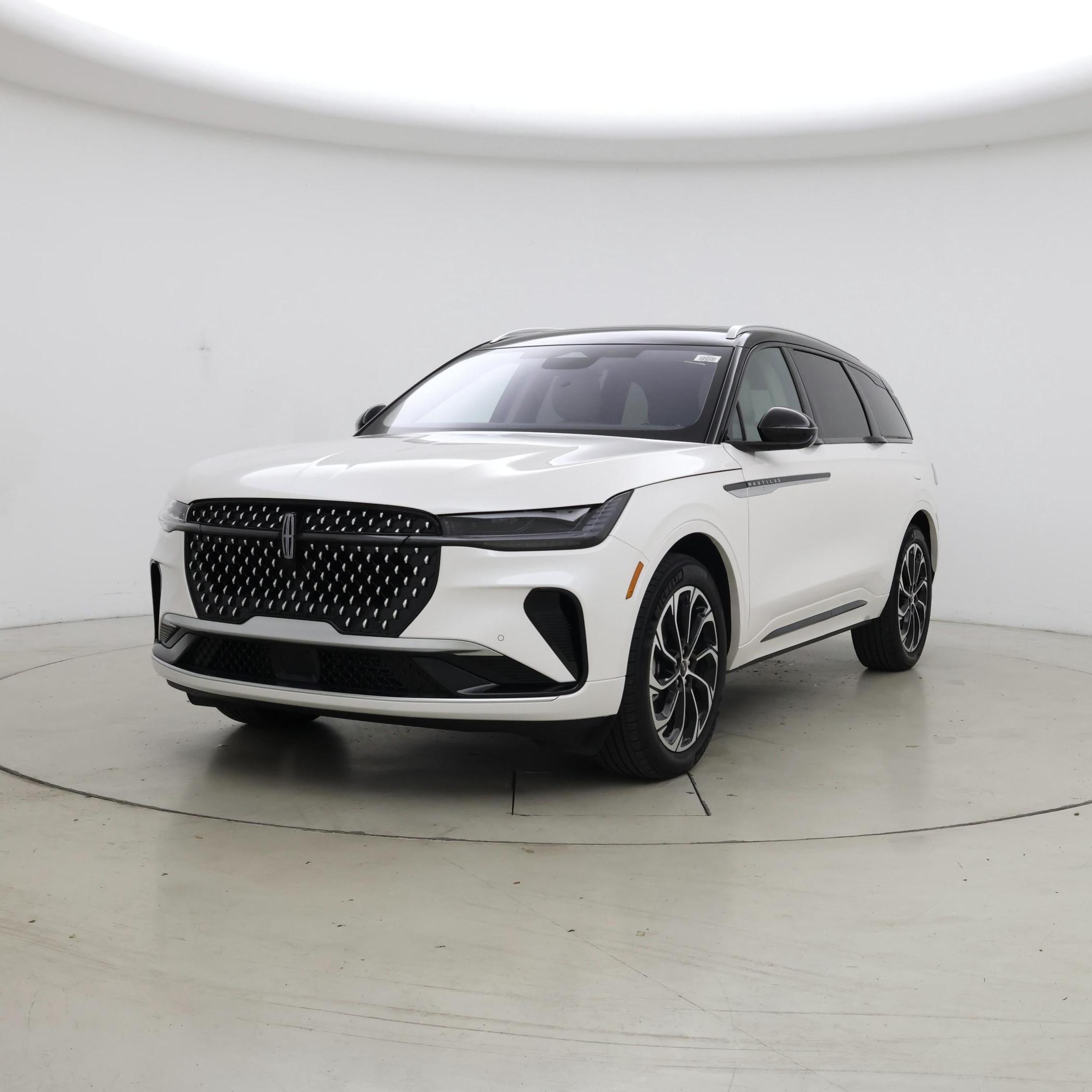 Thumbnail: 2025 Lincoln Nautilus - 4