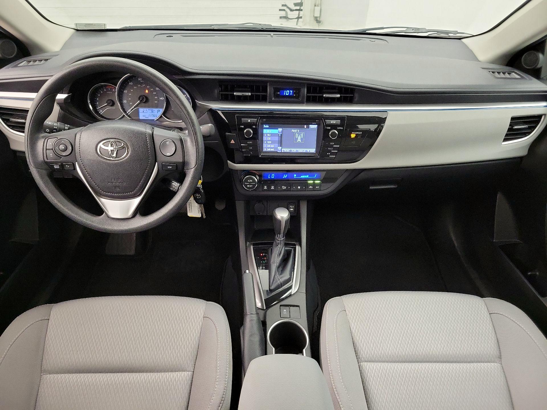 Thumbnail: 2014 Toyota Corolla - 9