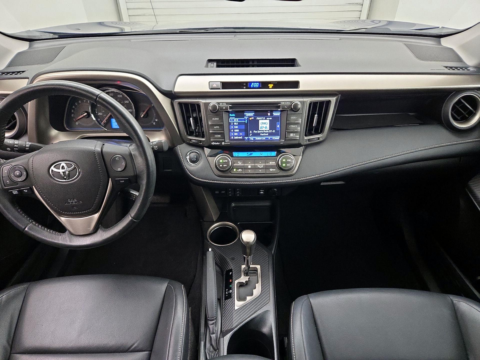 Thumbnail: 2015 Toyota RAV4 - 9