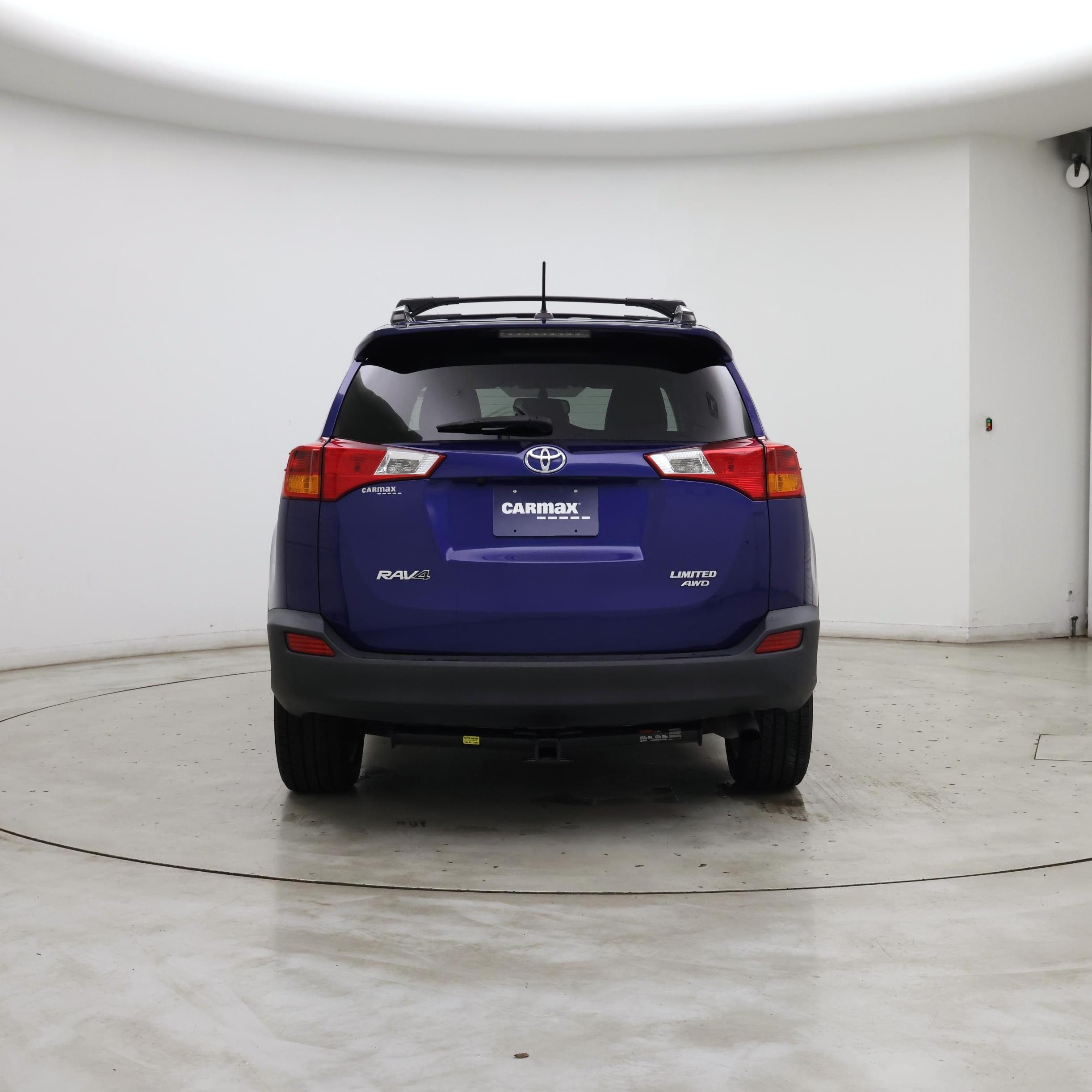 Thumbnail: 2015 Toyota RAV4 - 6