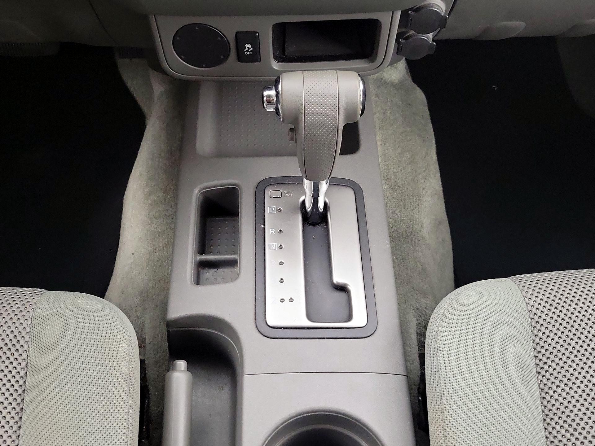 Thumbnail: 2016 Nissan Frontier - 16
