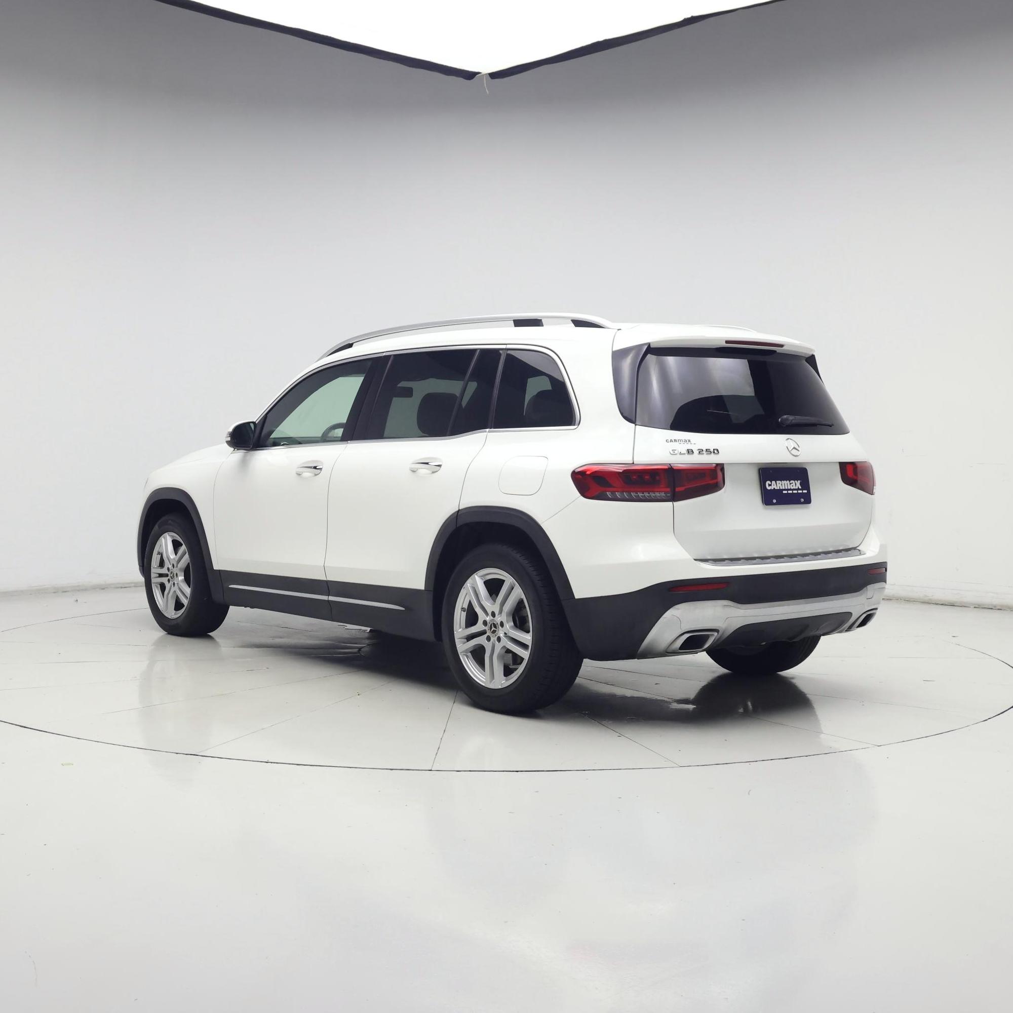 Thumbnail: 2020 Mercedes-Benz GLB - 2