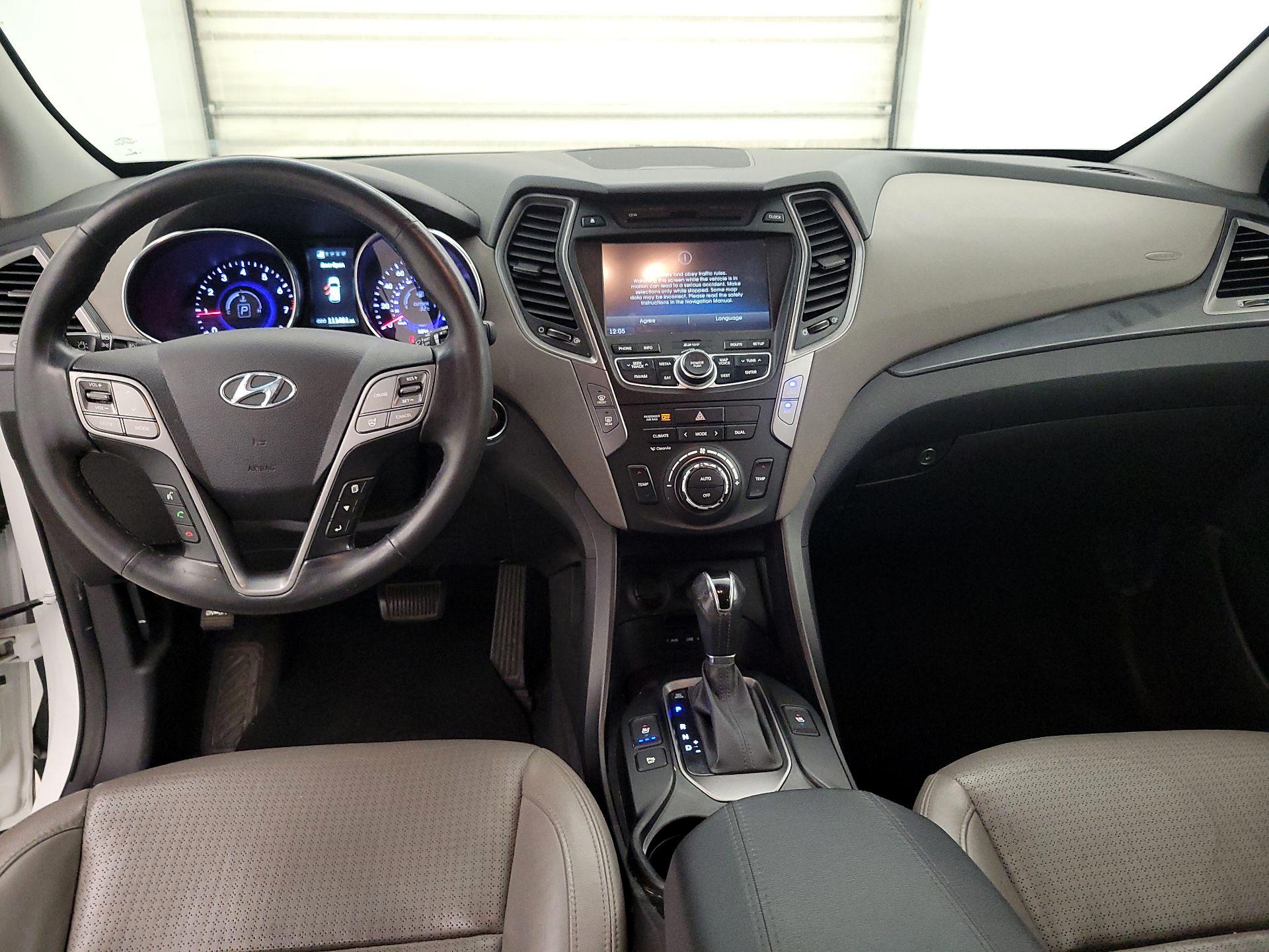 Thumbnail: 2014 Hyundai Santa Fe - 9