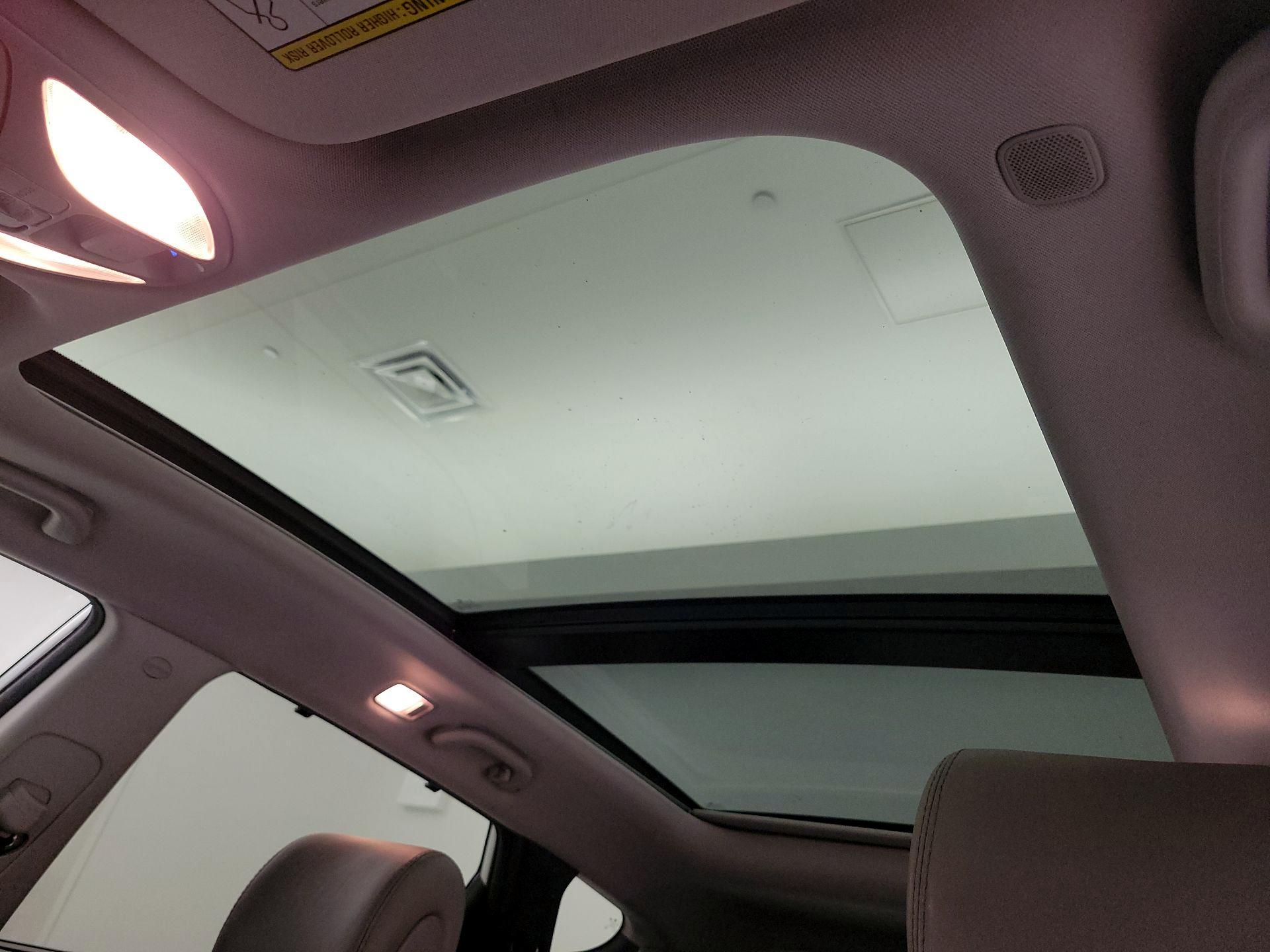 Thumbnail: 2014 Hyundai Santa Fe - 19