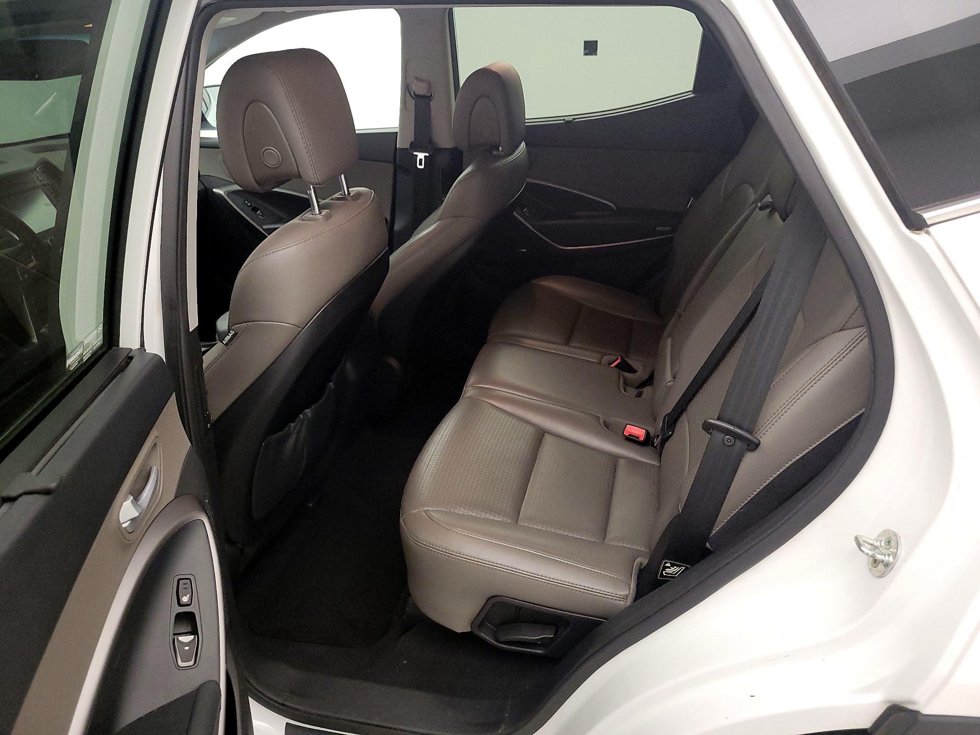 Thumbnail: 2014 Hyundai Santa Fe - 20