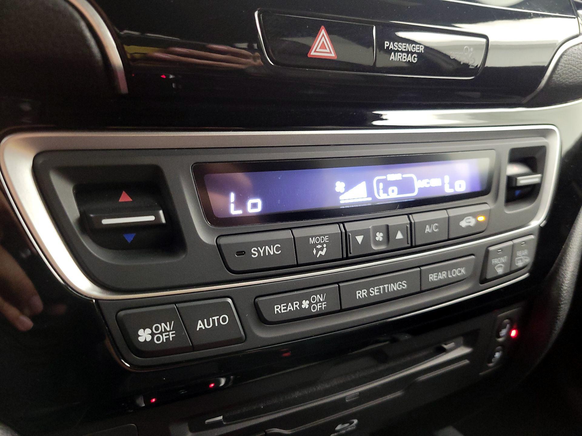 Thumbnail: 2022 Honda Pilot - 17