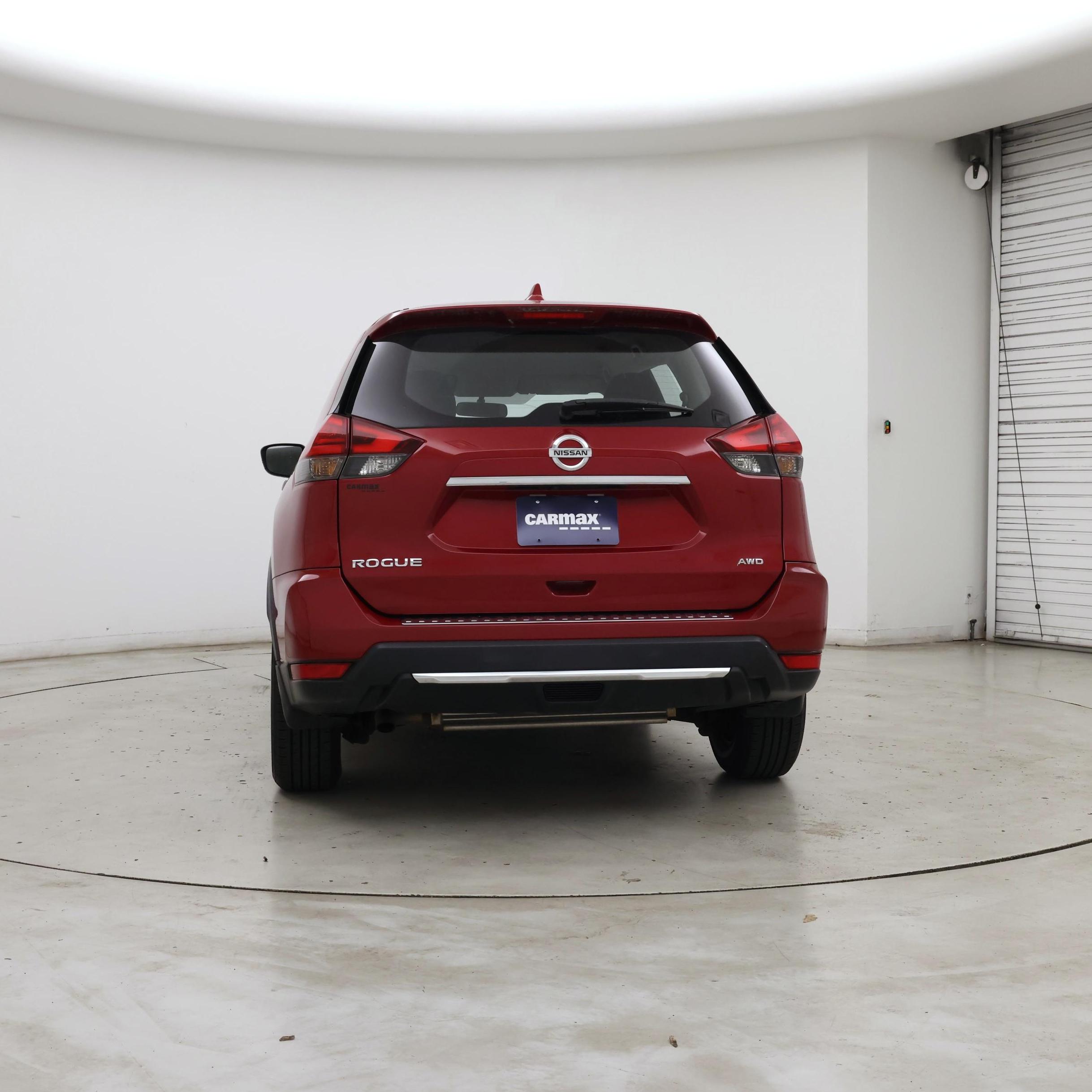 Thumbnail: 2017 Nissan Rogue - 6