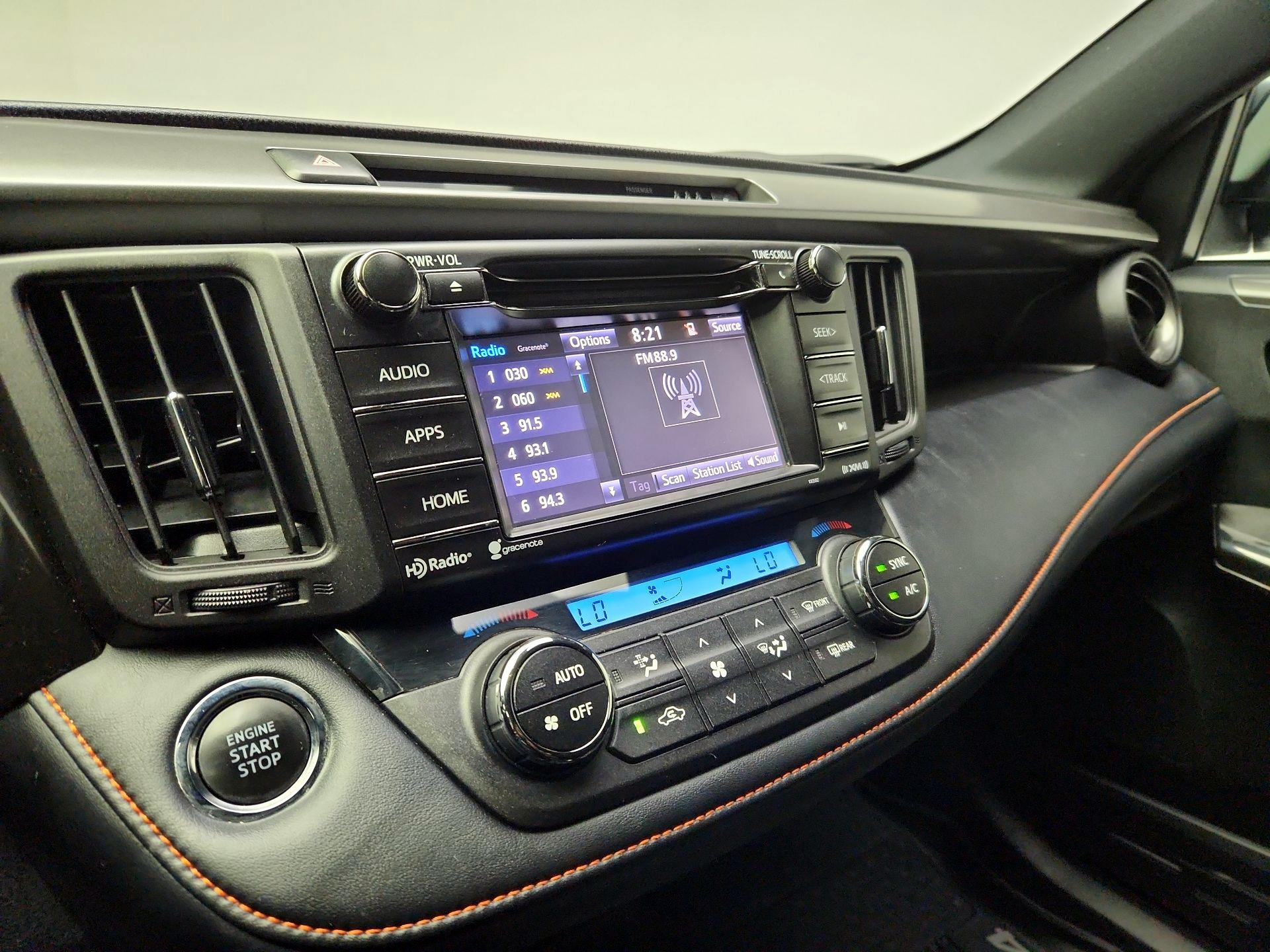 Thumbnail: 2018 Toyota RAV4 - 13